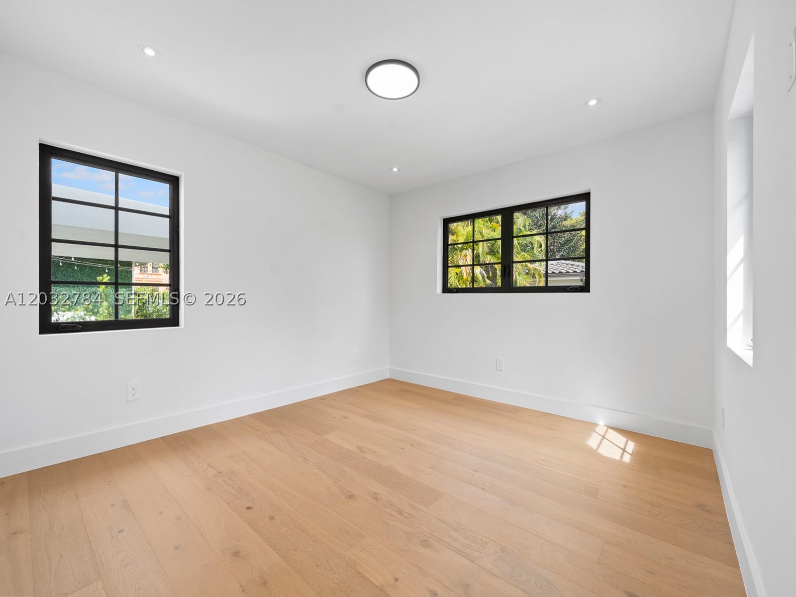 39 Palermo Ave, Coral Gables FL 33134