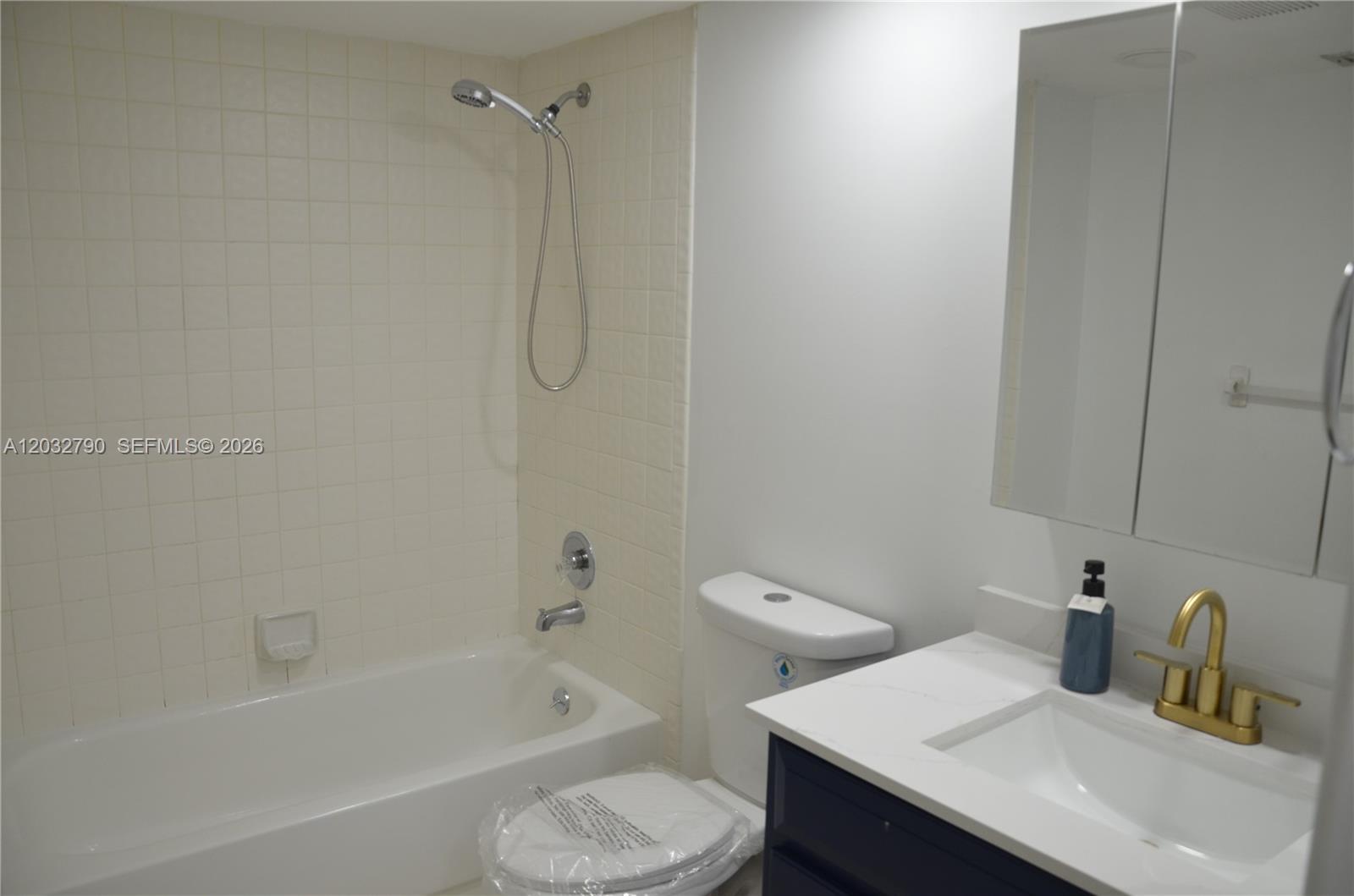 12600 SW 5th Ct #415L, Pembroke Pines FL 33027