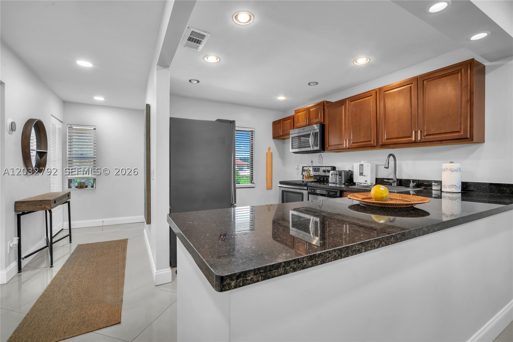 7956 Eastlake Dr #F, Boca Raton FL 33433