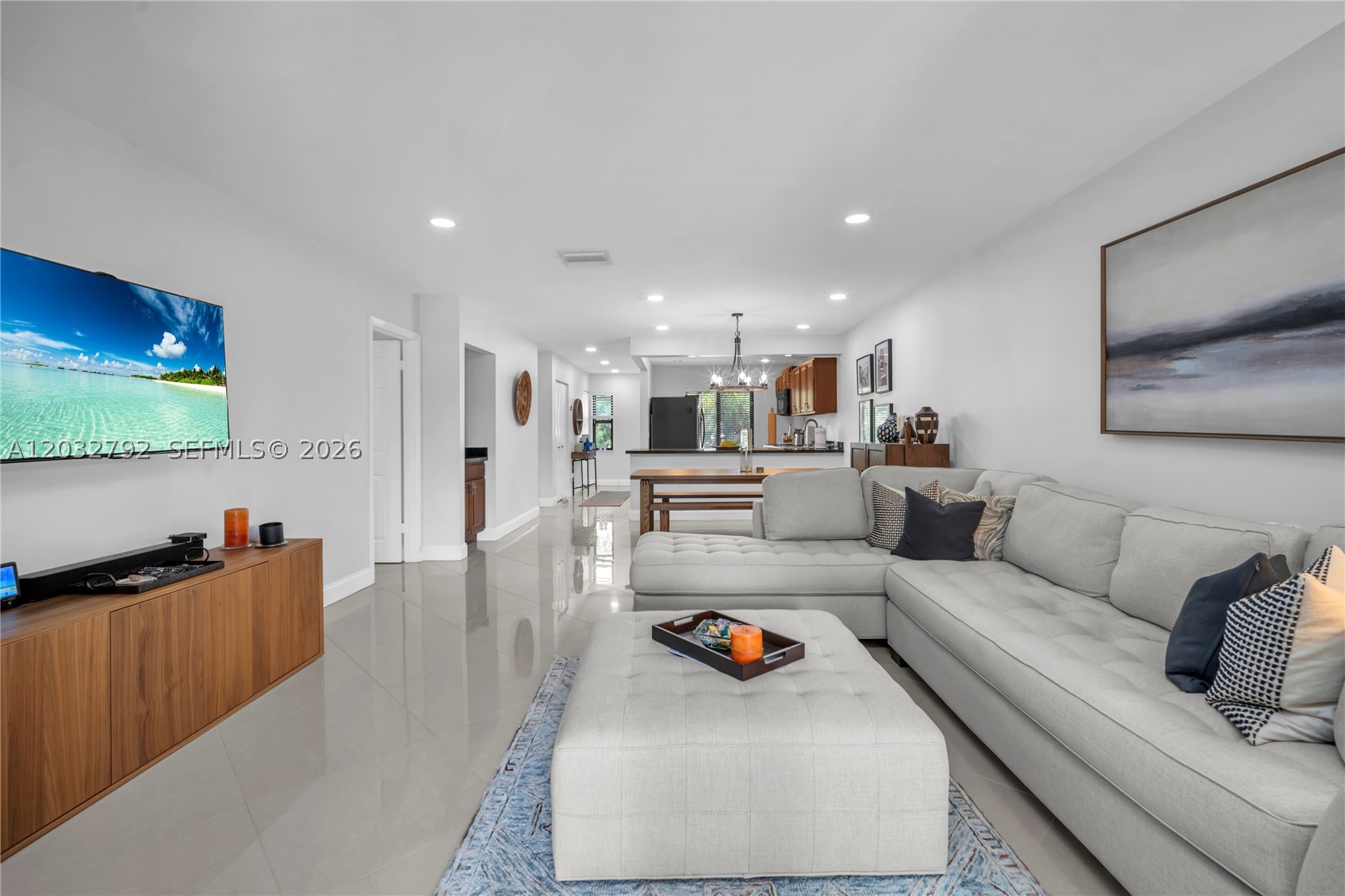 7956 Eastlake Dr #F, Boca Raton FL 33433