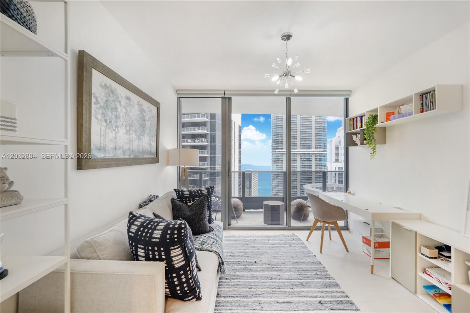 1000 Brickell Plz #4401, Miami FL 33131