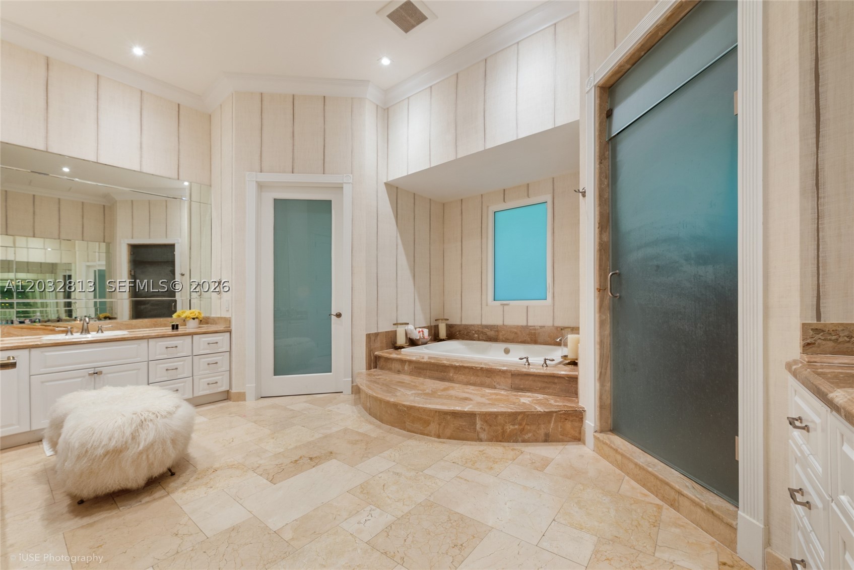 7405 SW 104th St, Pinecrest FL 33156