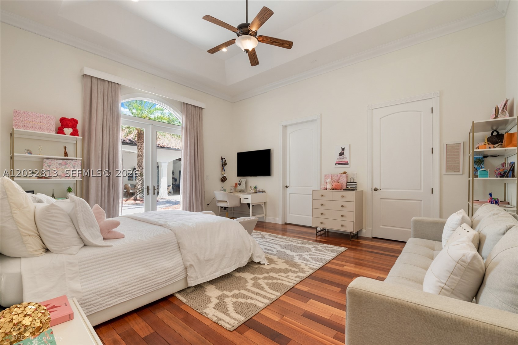 7405 SW 104th St, Pinecrest FL 33156