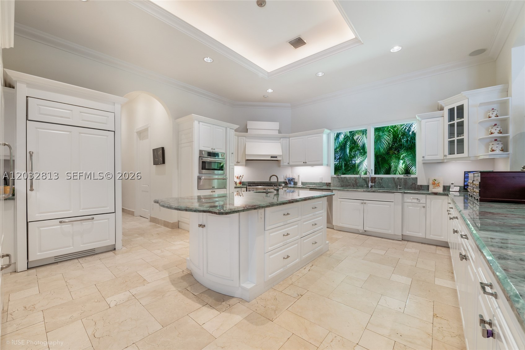 7405 SW 104th St, Pinecrest FL 33156