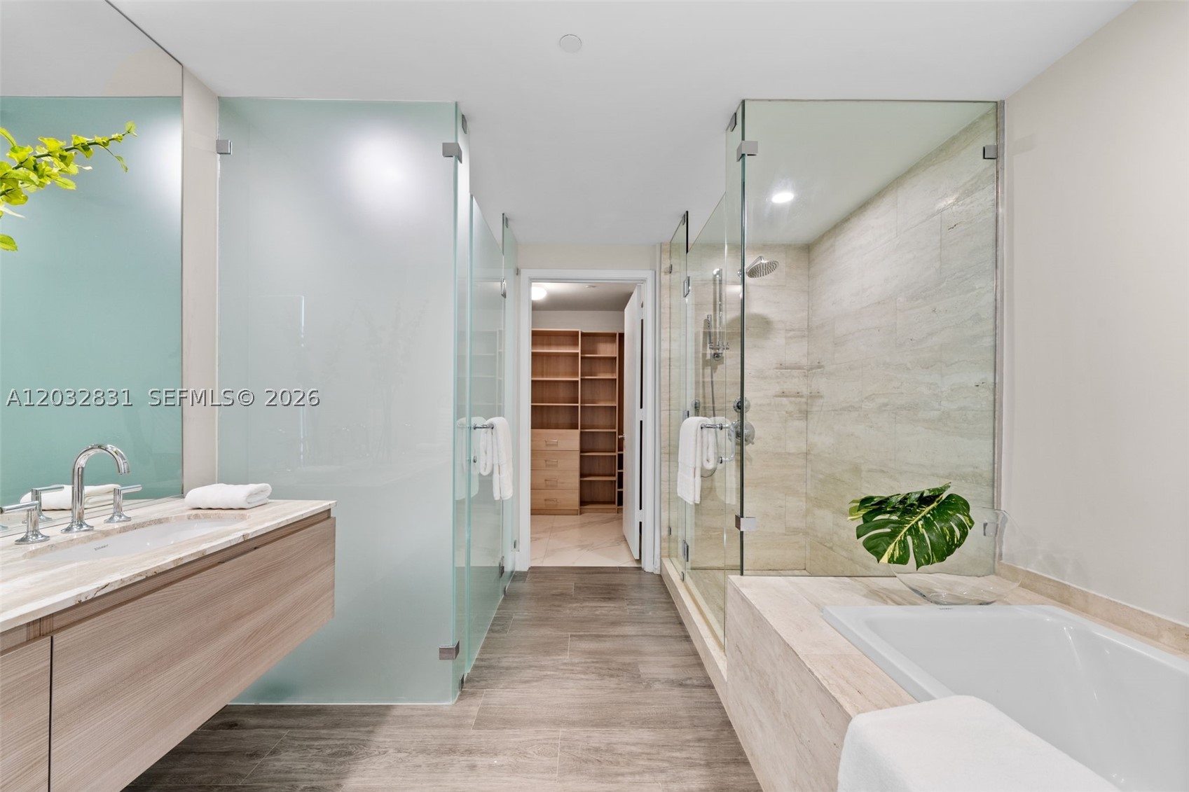 2900 NE 7th Ave #1902, Miami FL 33137