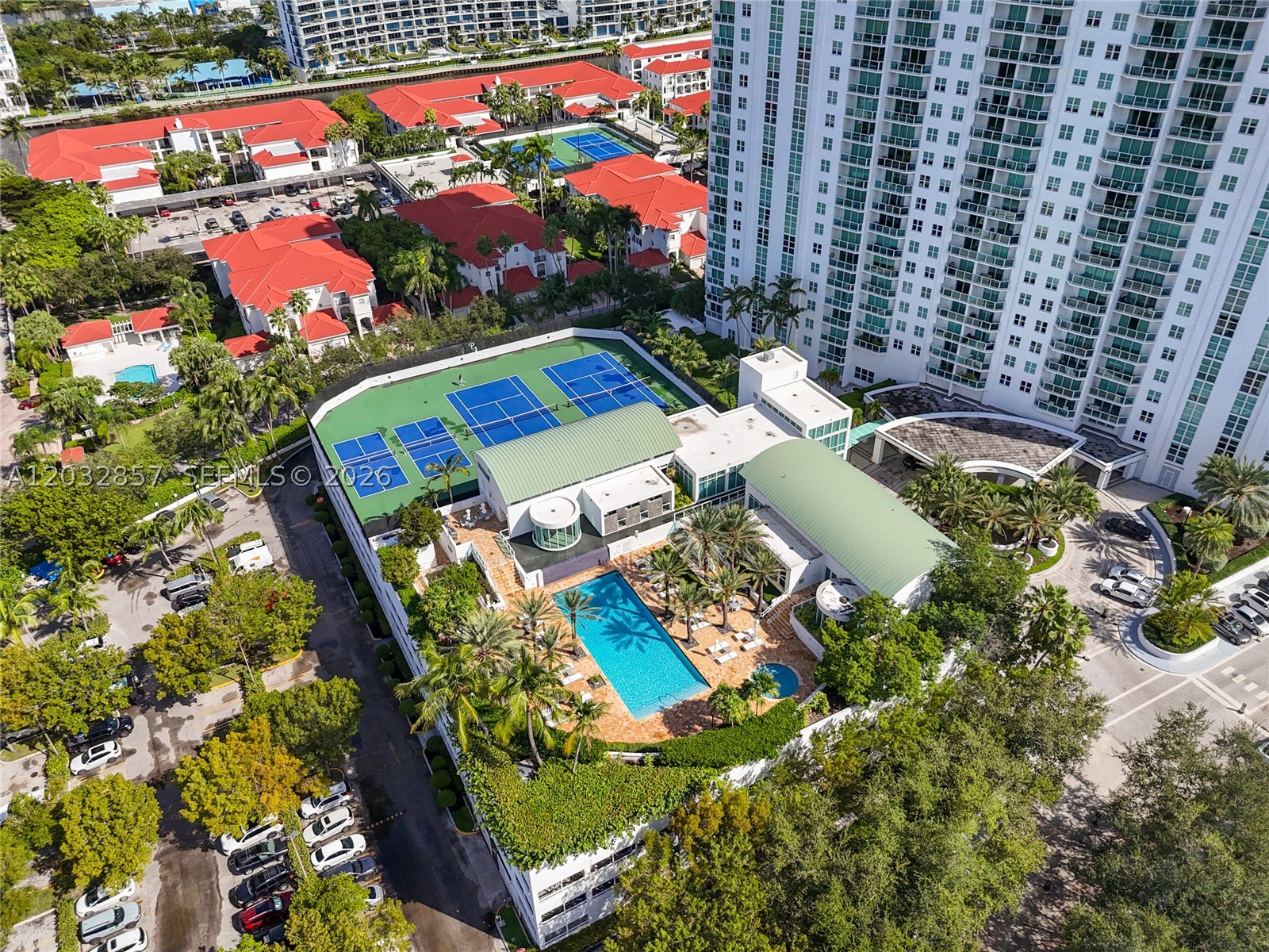 3201 NE 183rd St #1806, Aventura FL 33160