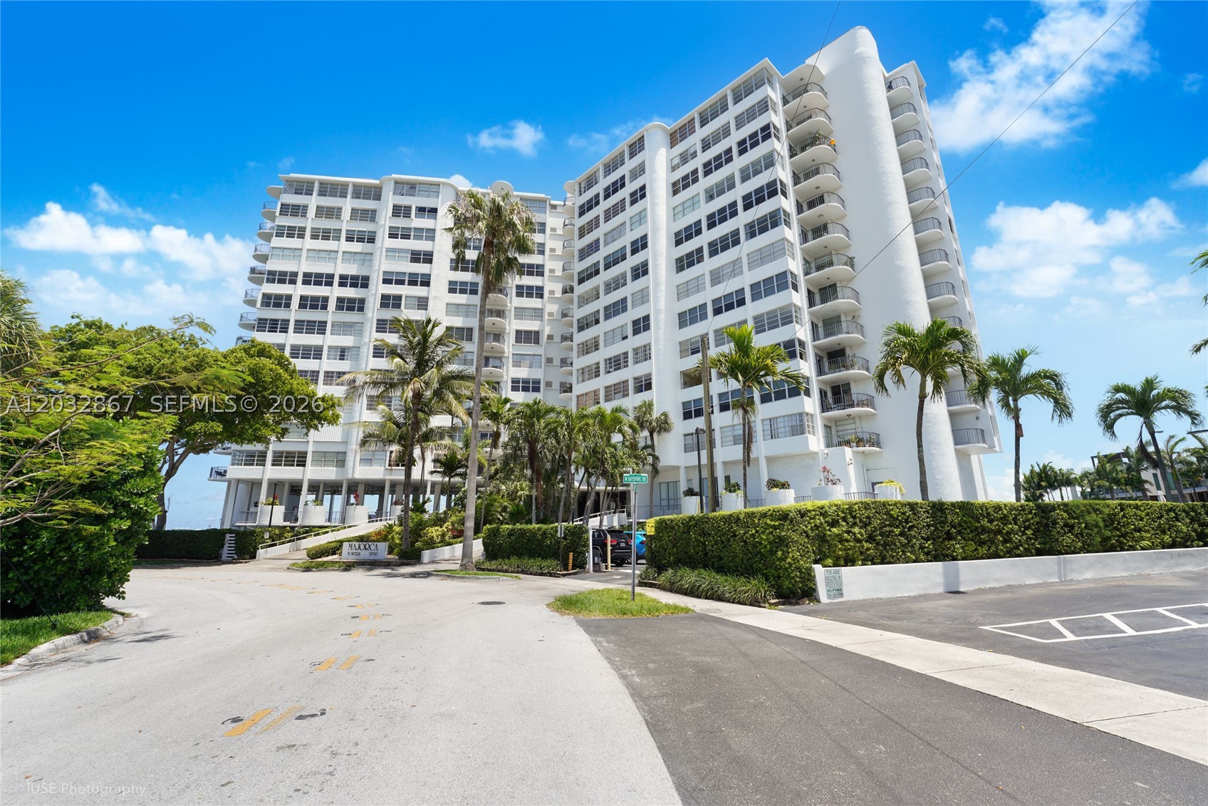 11930 N Bayshore Dr #909, North Miami FL 33181