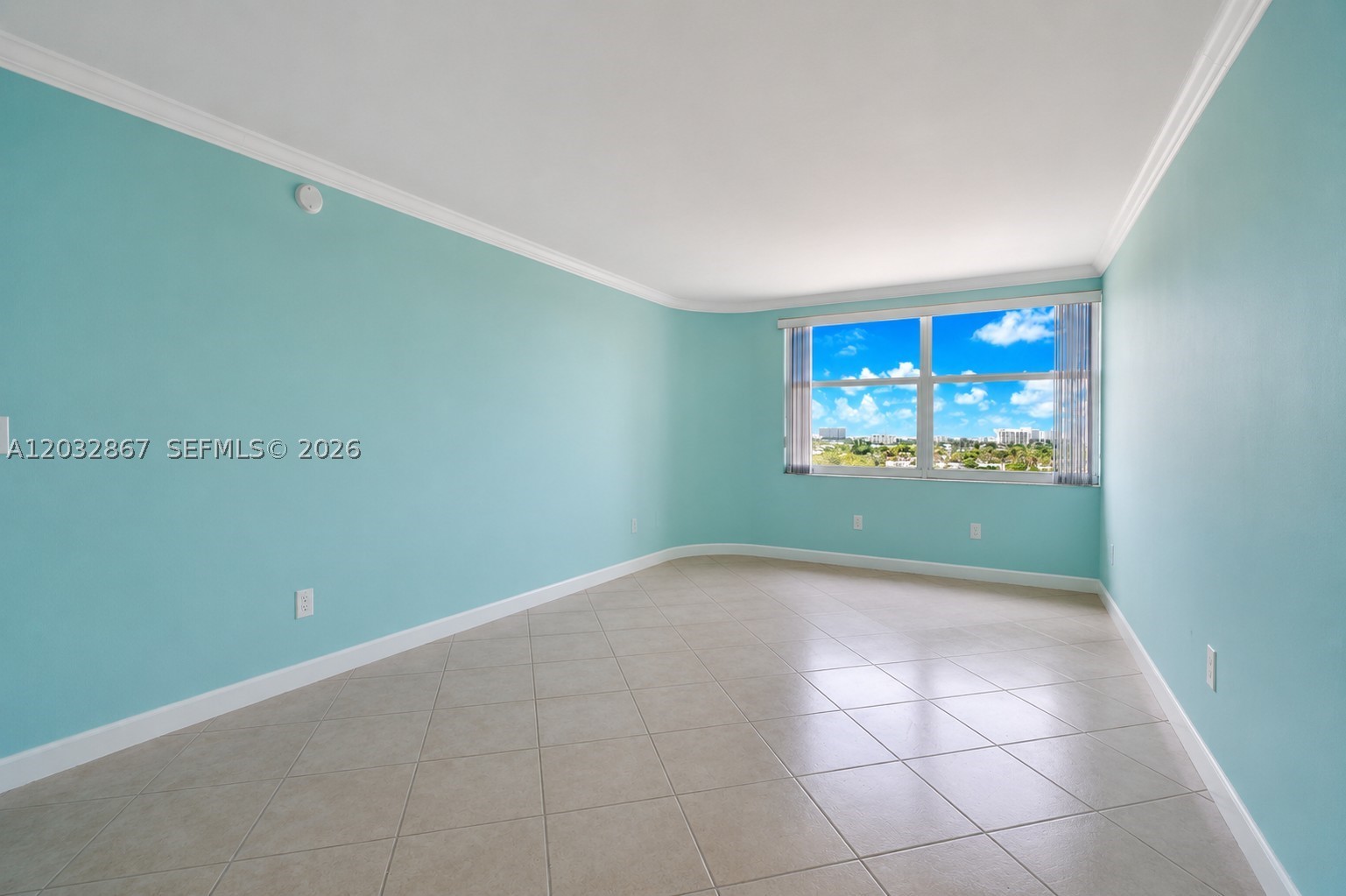 11930 N Bayshore Dr #909, North Miami FL 33181
