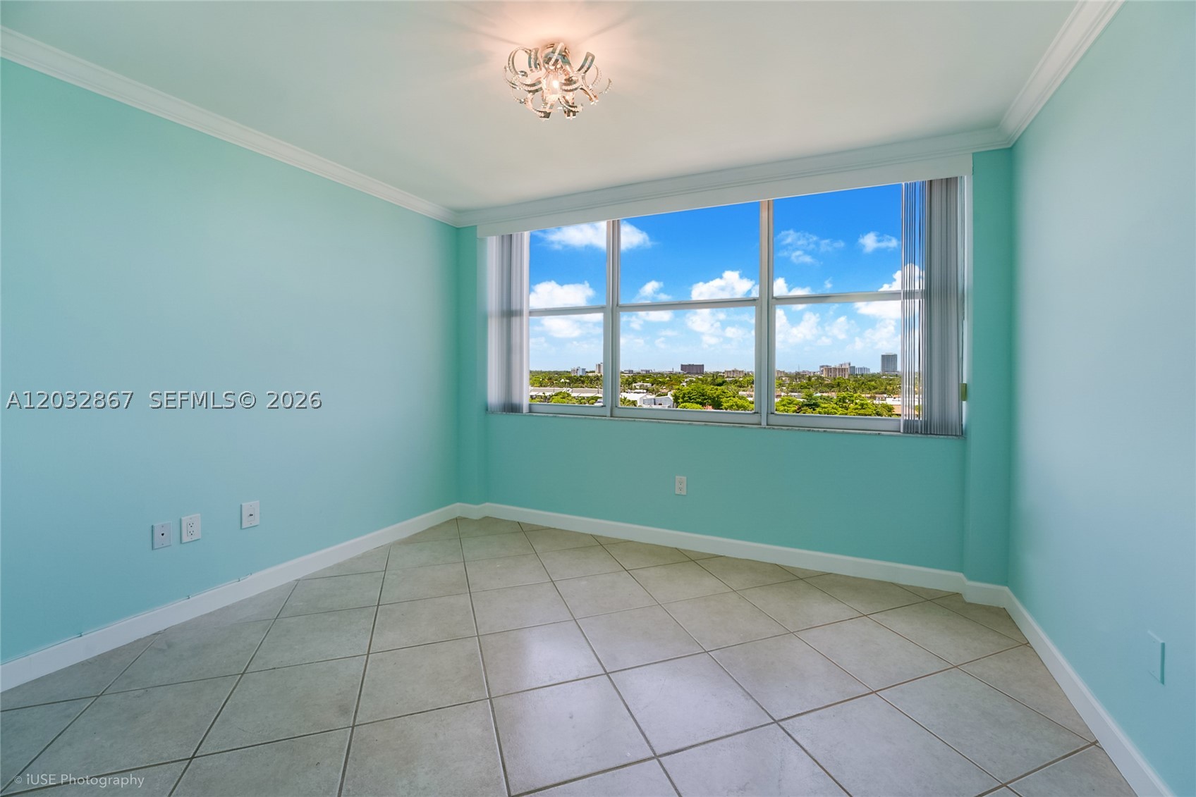 11930 N Bayshore Dr #909, North Miami FL 33181