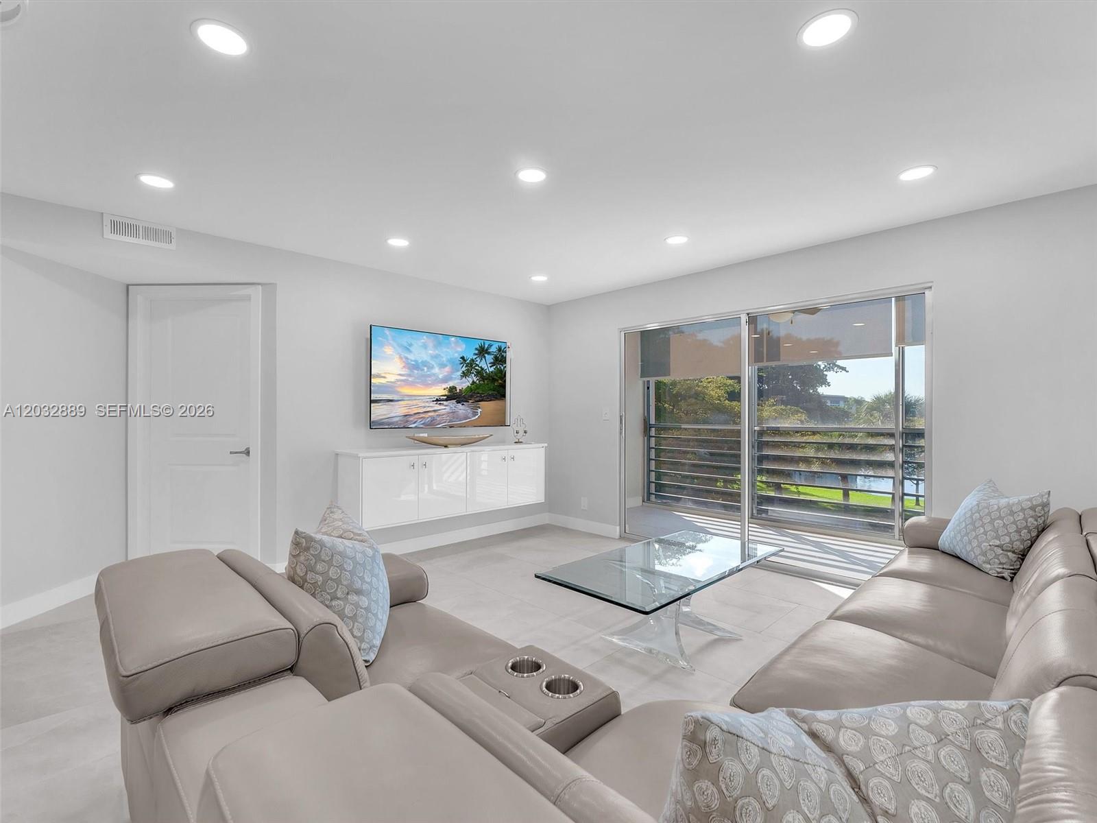 1601 ABACO DR #F3, Coconut Creek FL 33066