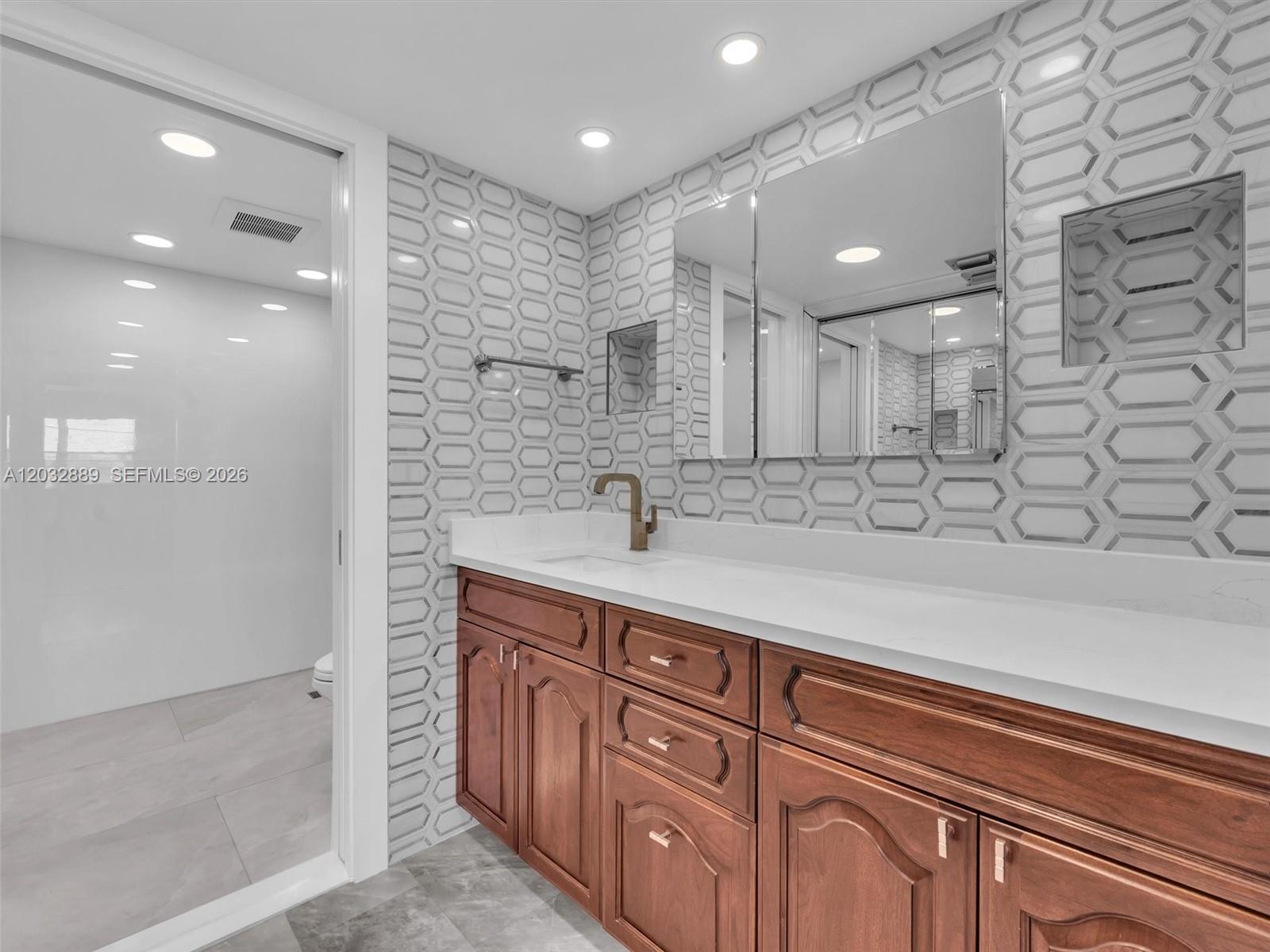 1601 ABACO DR #F3, Coconut Creek FL 33066