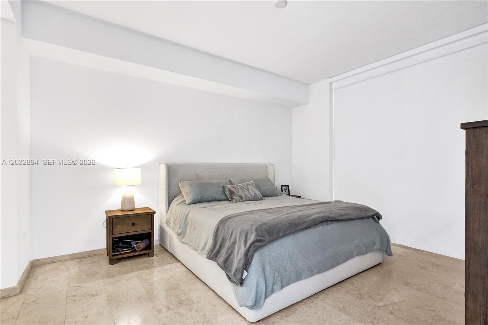 88 SW 7th St #2210, Miami FL 33130