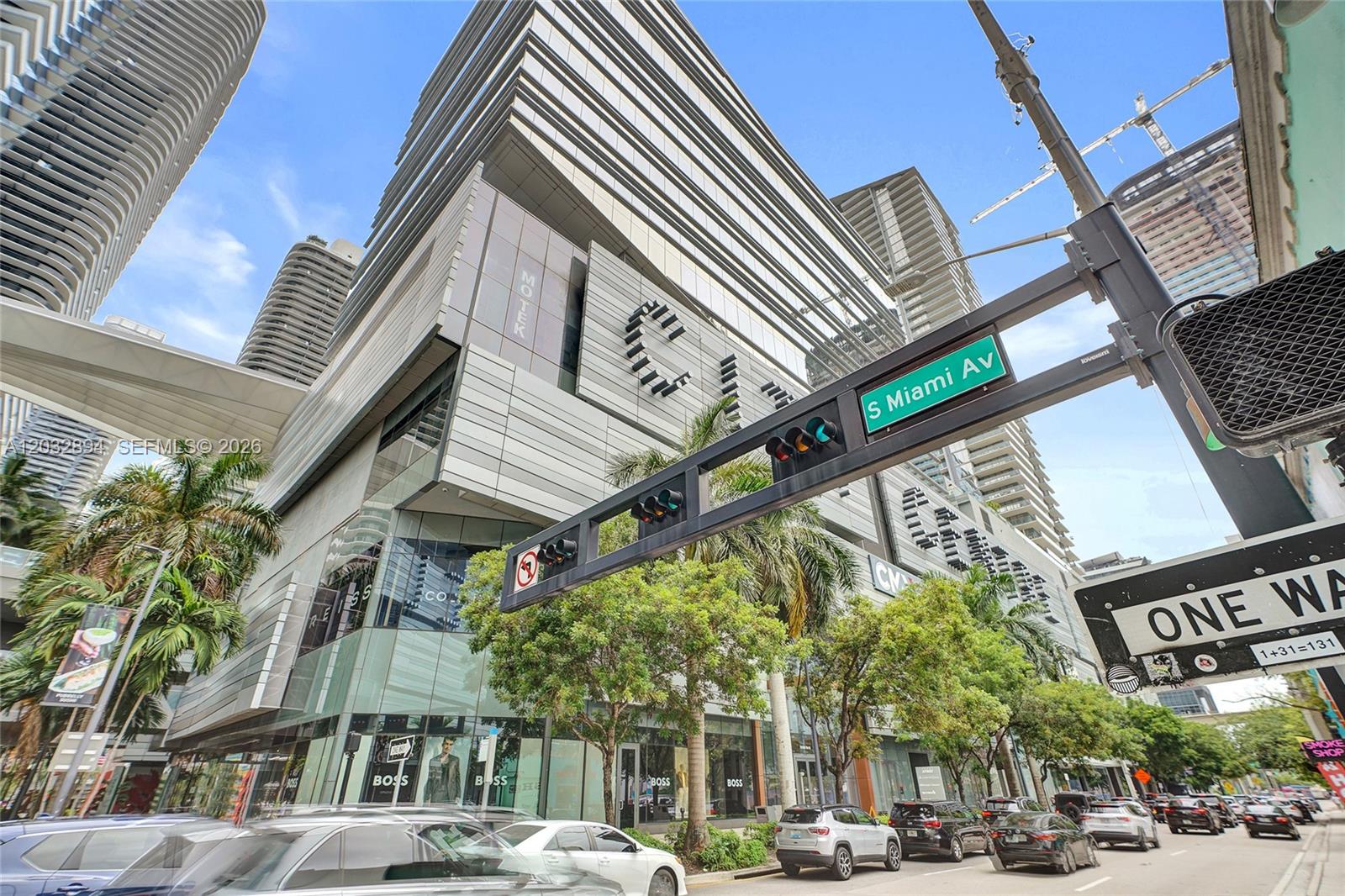 88 SW 7th St #2210, Miami FL 33130