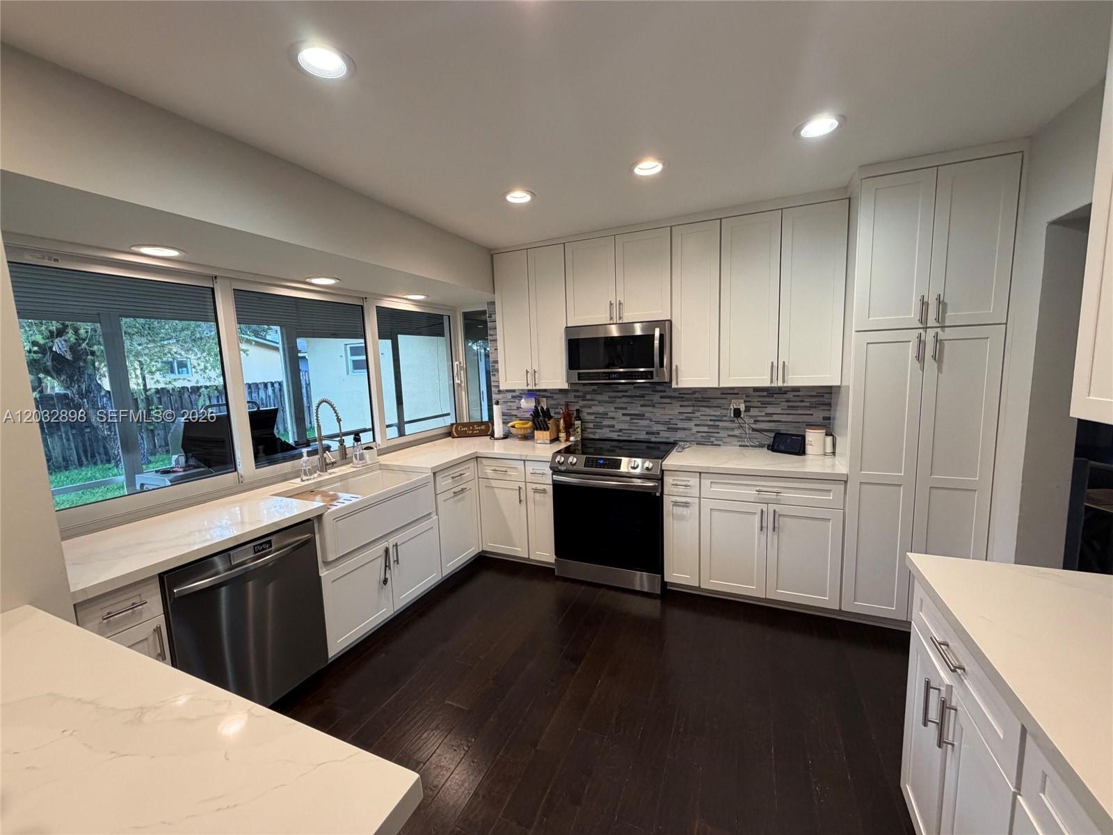 8907 SW 49th Ct #0, Cooper City FL 33328