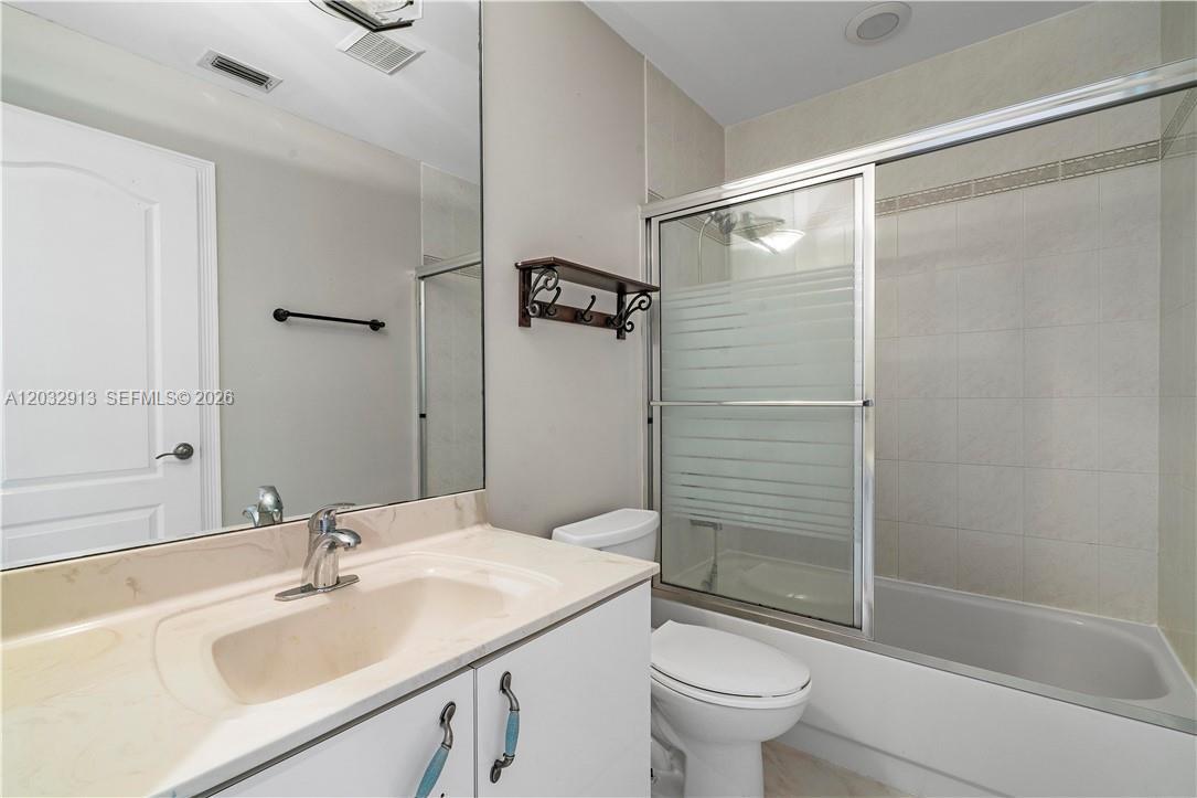 4999 Chardonnay Dr., Coral Springs FL 33067