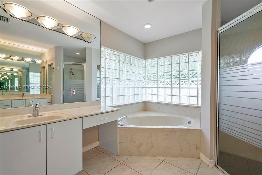 4999 Chardonnay Dr., Coral Springs FL 33067