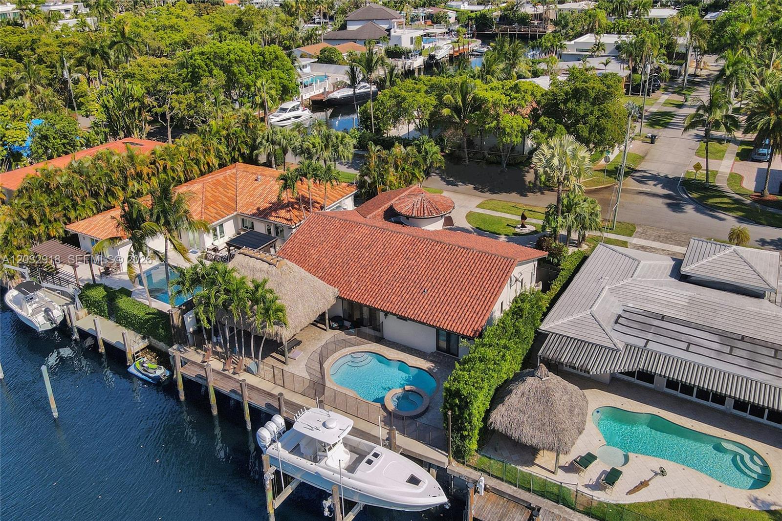 2075 Ixora Rd #0, North Miami FL 33181