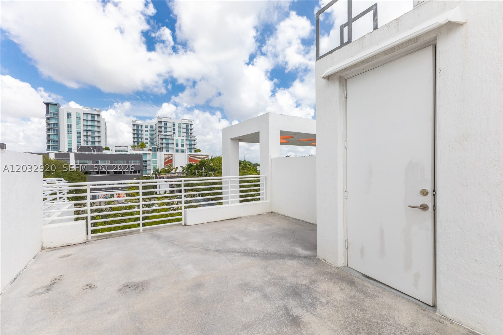 455 NE 39th St #109, Miami FL 33137