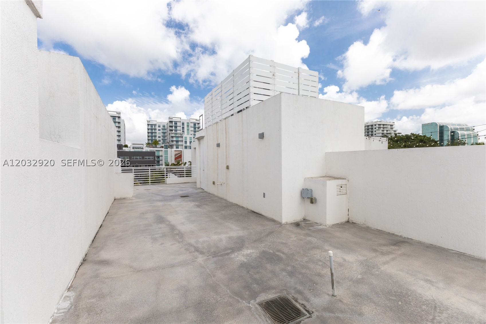 455 NE 39th St #109, Miami FL 33137