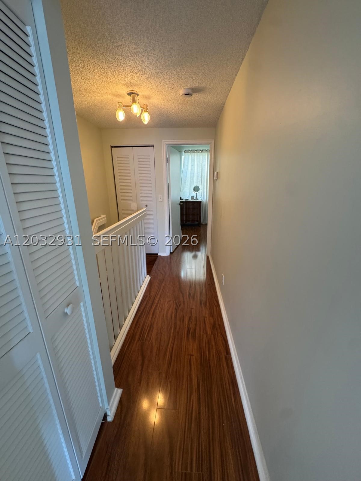 16682 Hemingway Dr, Weston FL 33326