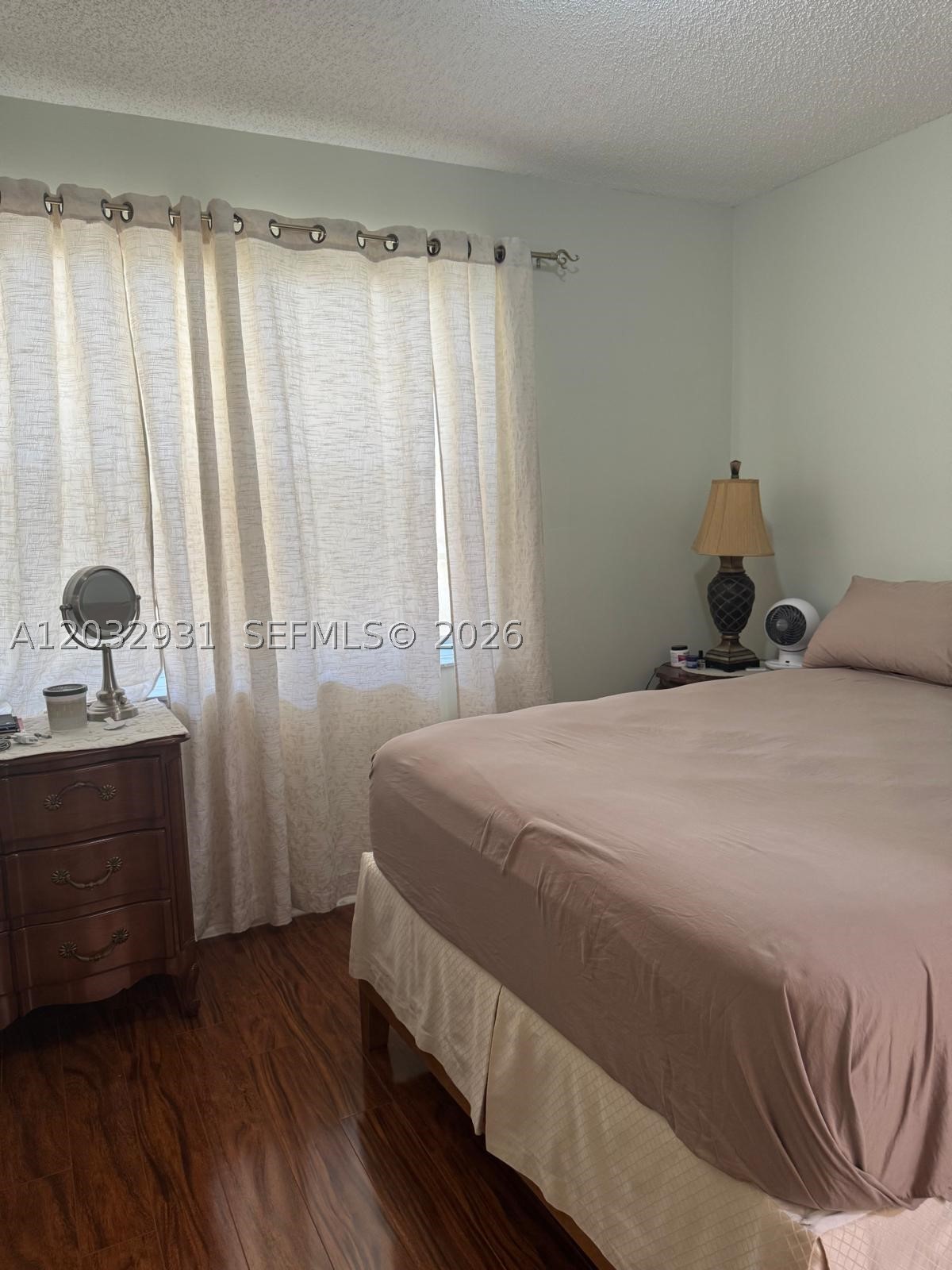 16682 Hemingway Dr, Weston FL 33326