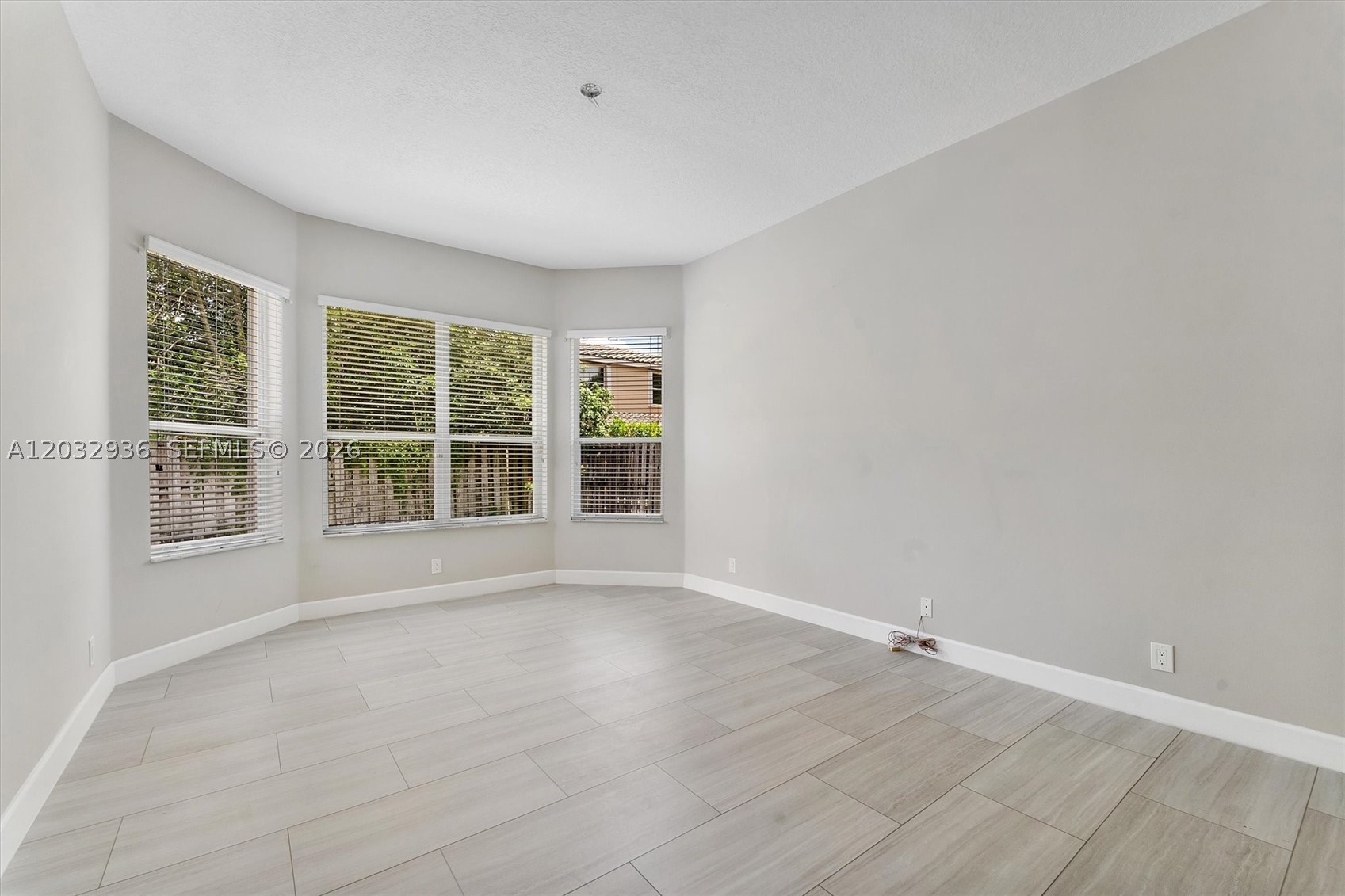4228 NW 41st Ln, Coconut Creek FL 33073