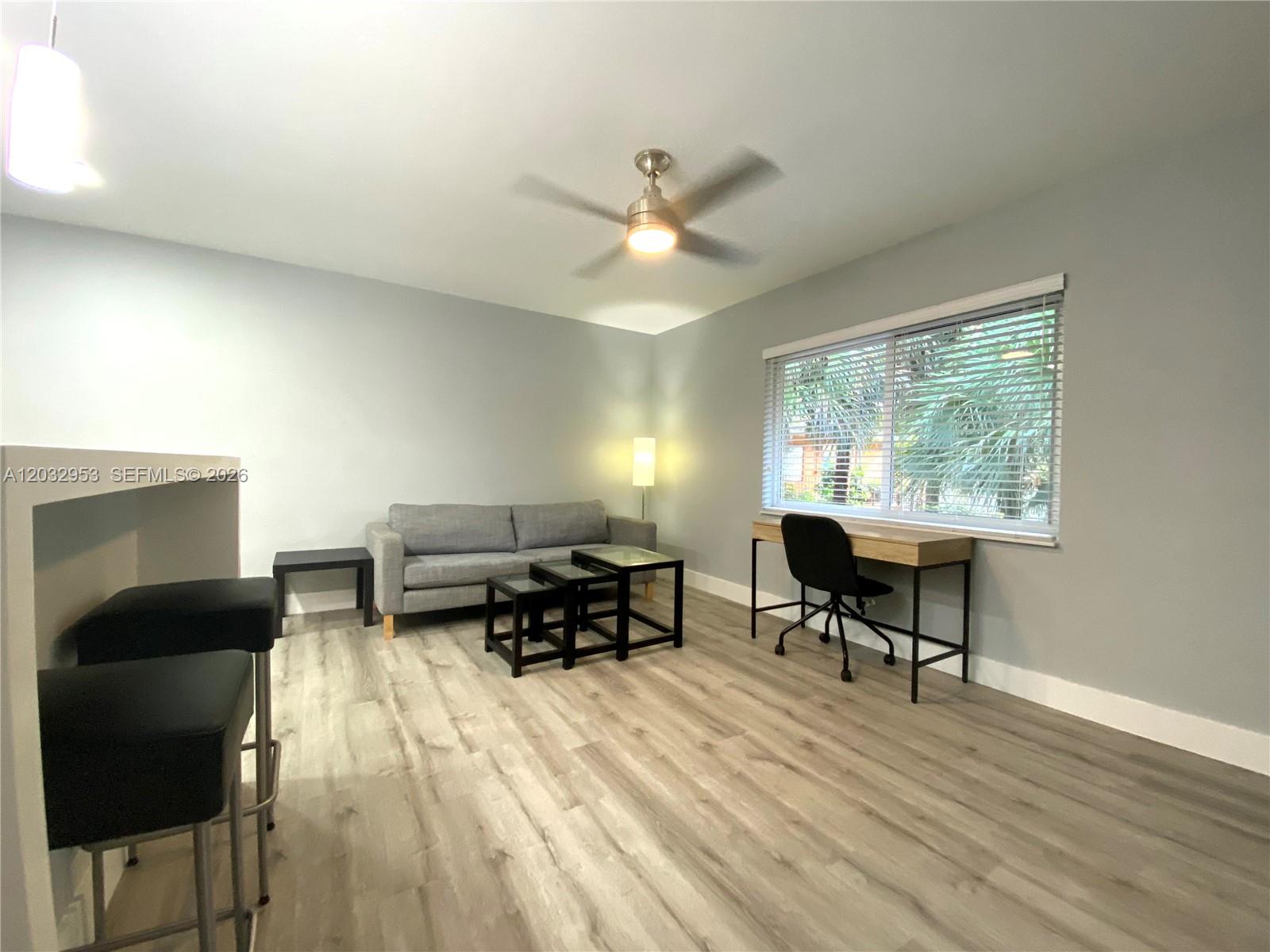 7901 SW 64 AVE #18, South Miami FL 33143
