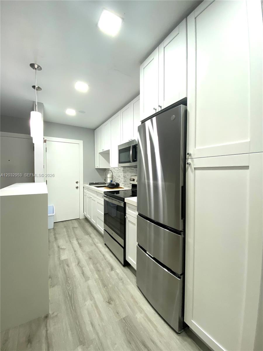 7901 SW 64 AVE #18, South Miami FL 33143