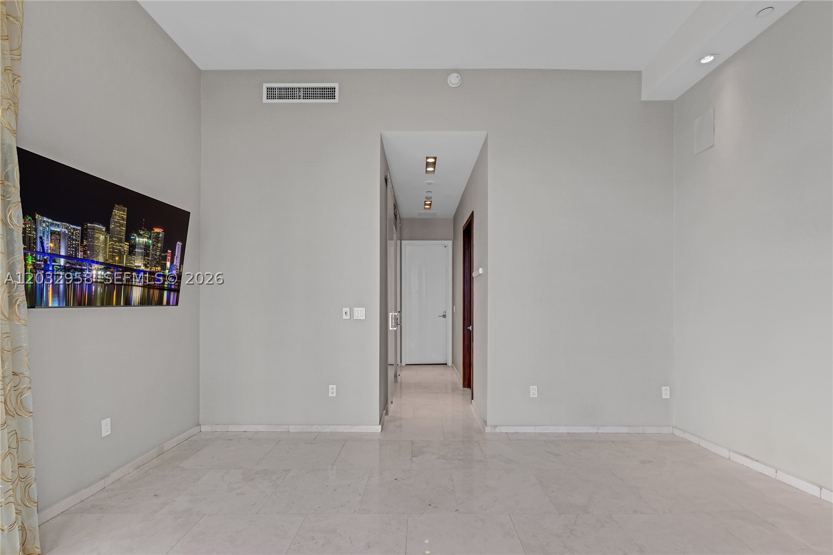 900 Brickell Key Blvd #1002, Miami FL 33131