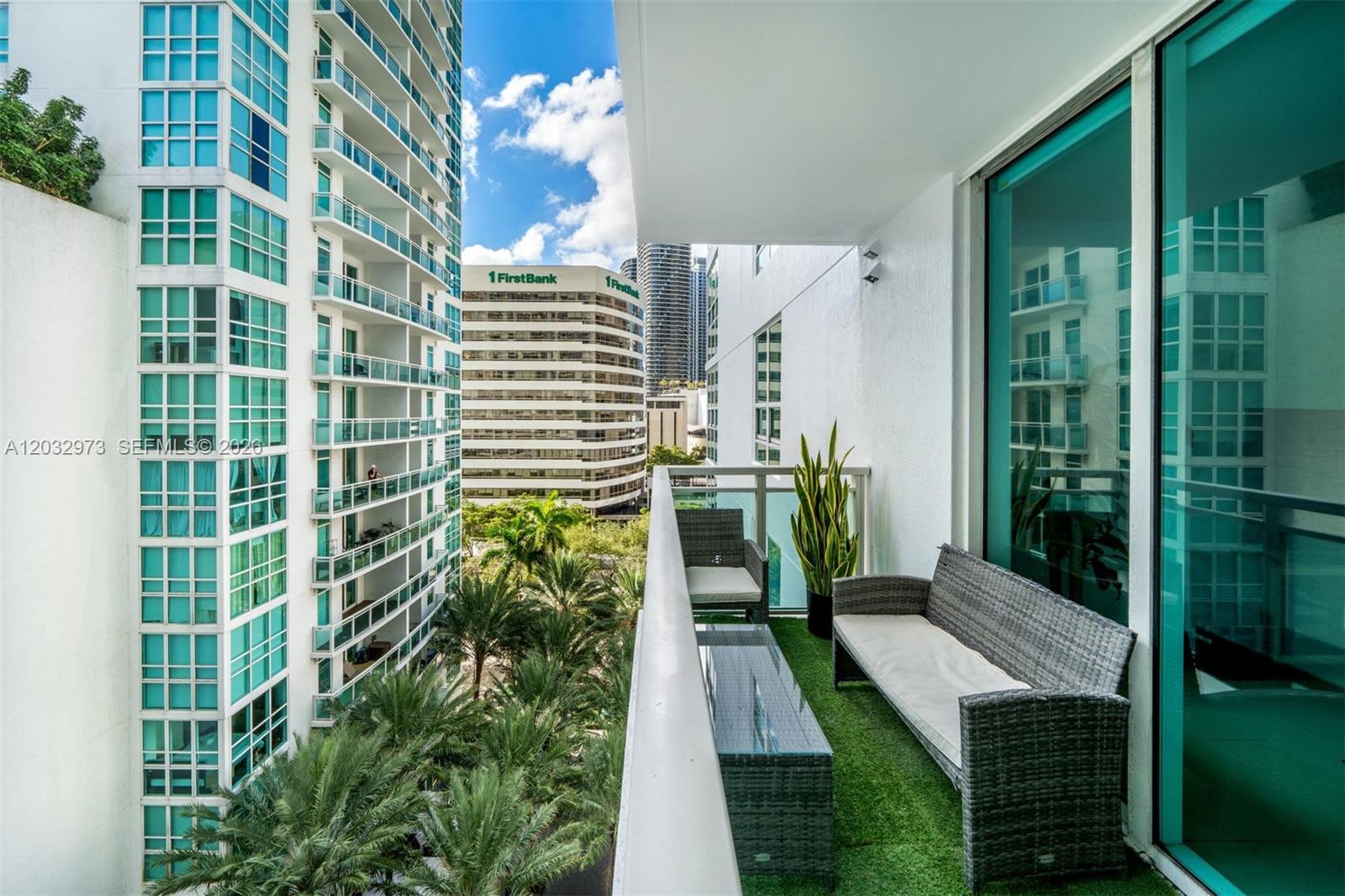 950 Brickell Bay Dr #803, Miami FL 33131