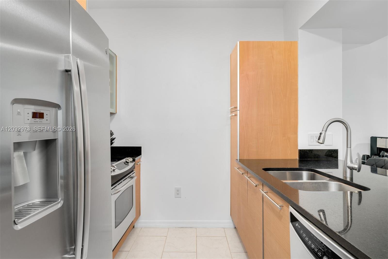 950 Brickell Bay Dr #803, Miami FL 33131