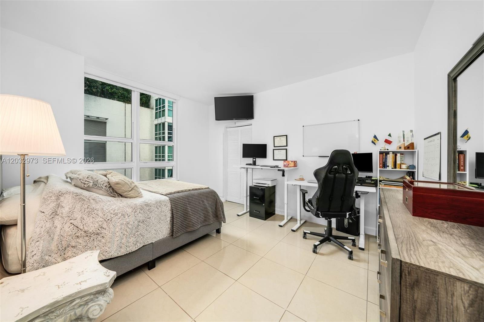 950 Brickell Bay Dr #803, Miami FL 33131