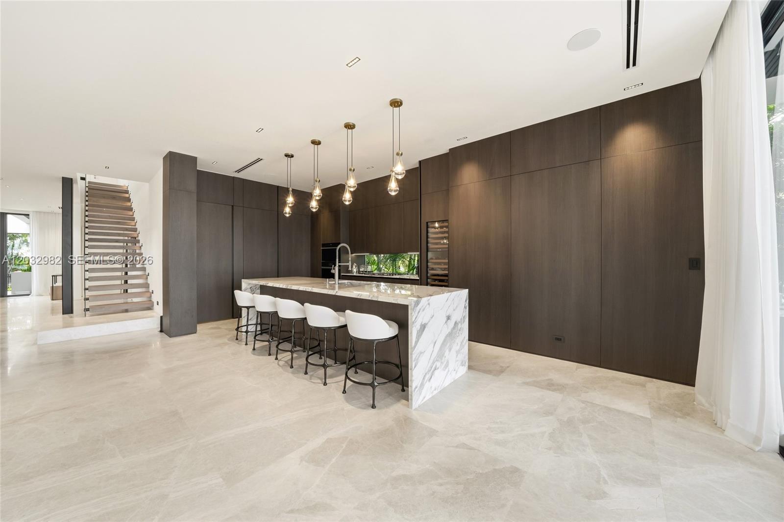 1050 Stillwater Dr, Miami Beach FL 33141