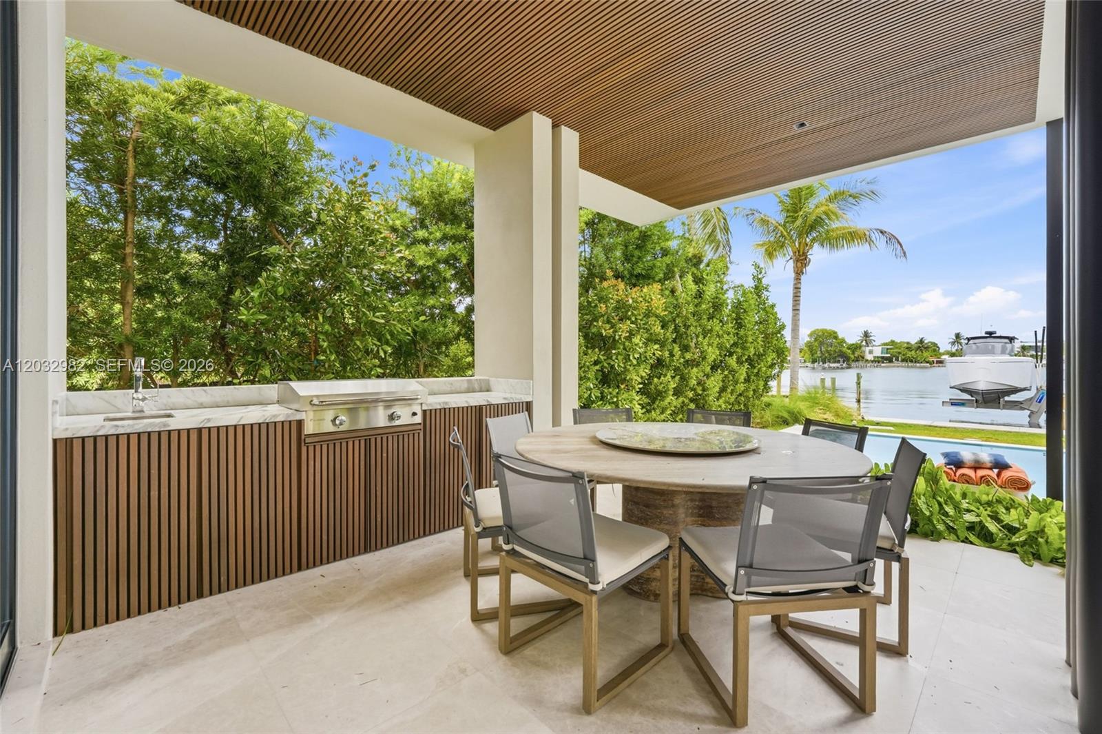 1050 Stillwater Dr, Miami Beach FL 33141