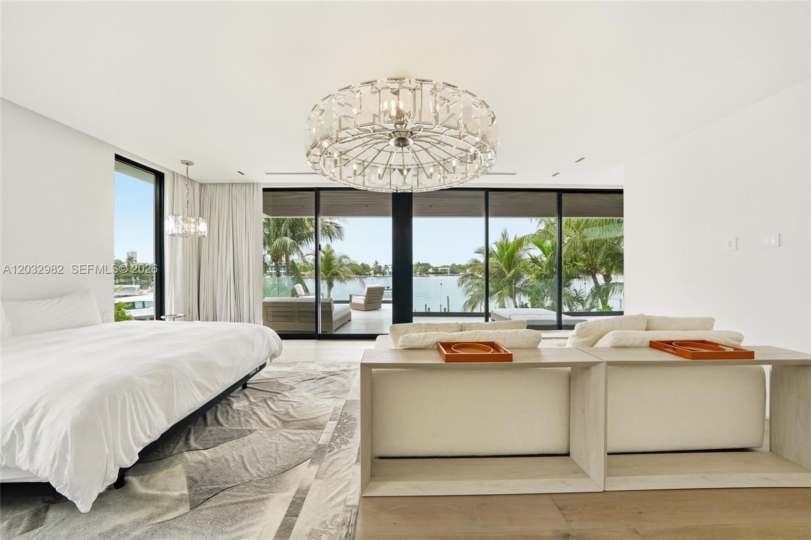 1050 Stillwater Dr, Miami Beach FL 33141