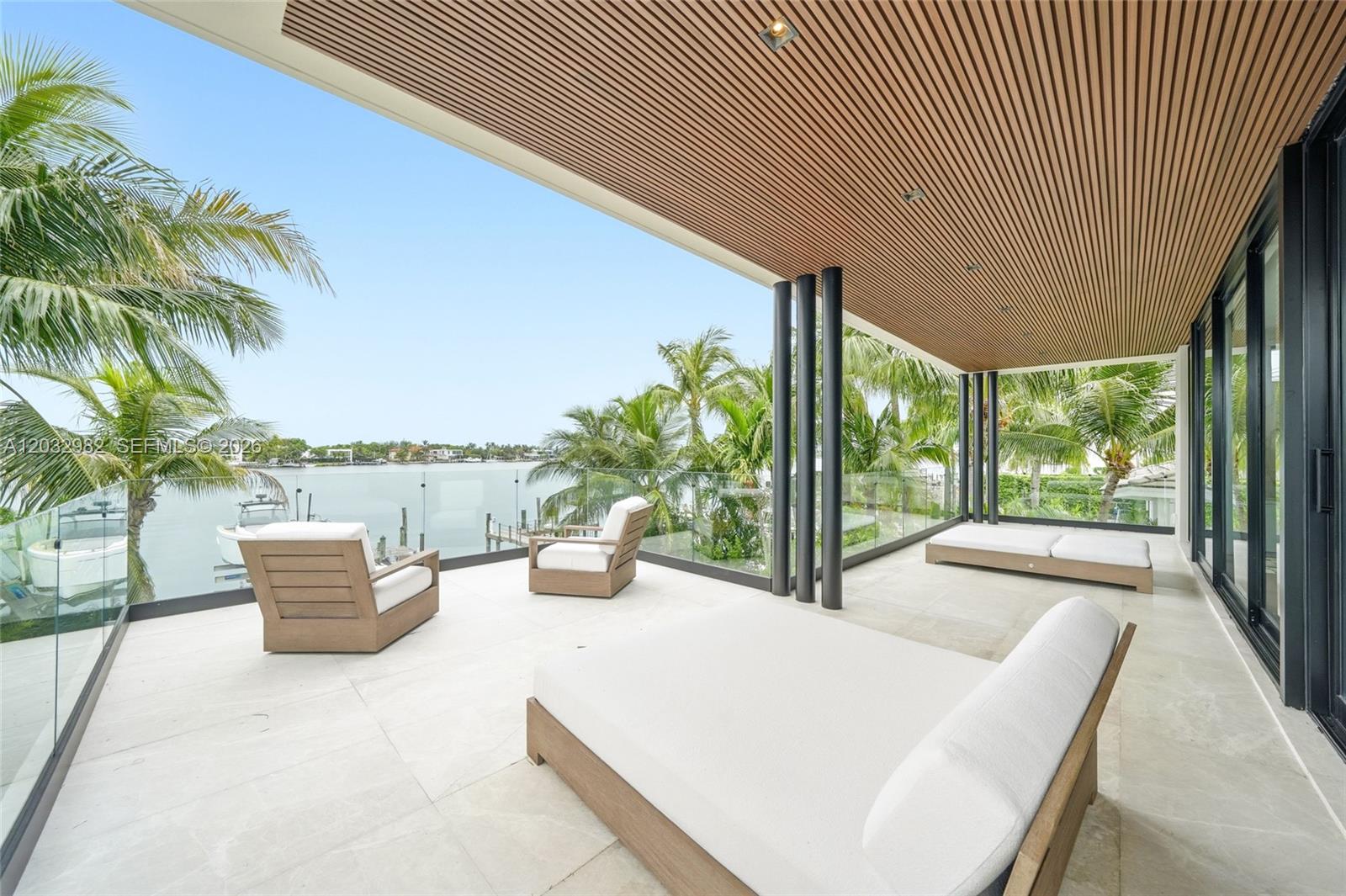 1050 Stillwater Dr, Miami Beach FL 33141