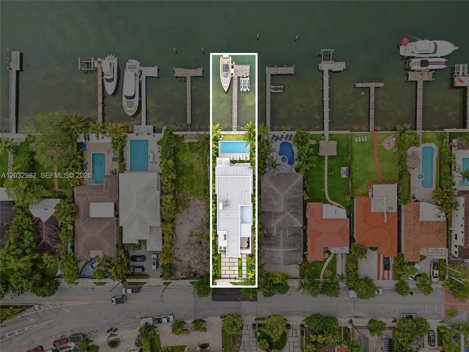 1050 Stillwater Dr, Miami Beach FL 33141