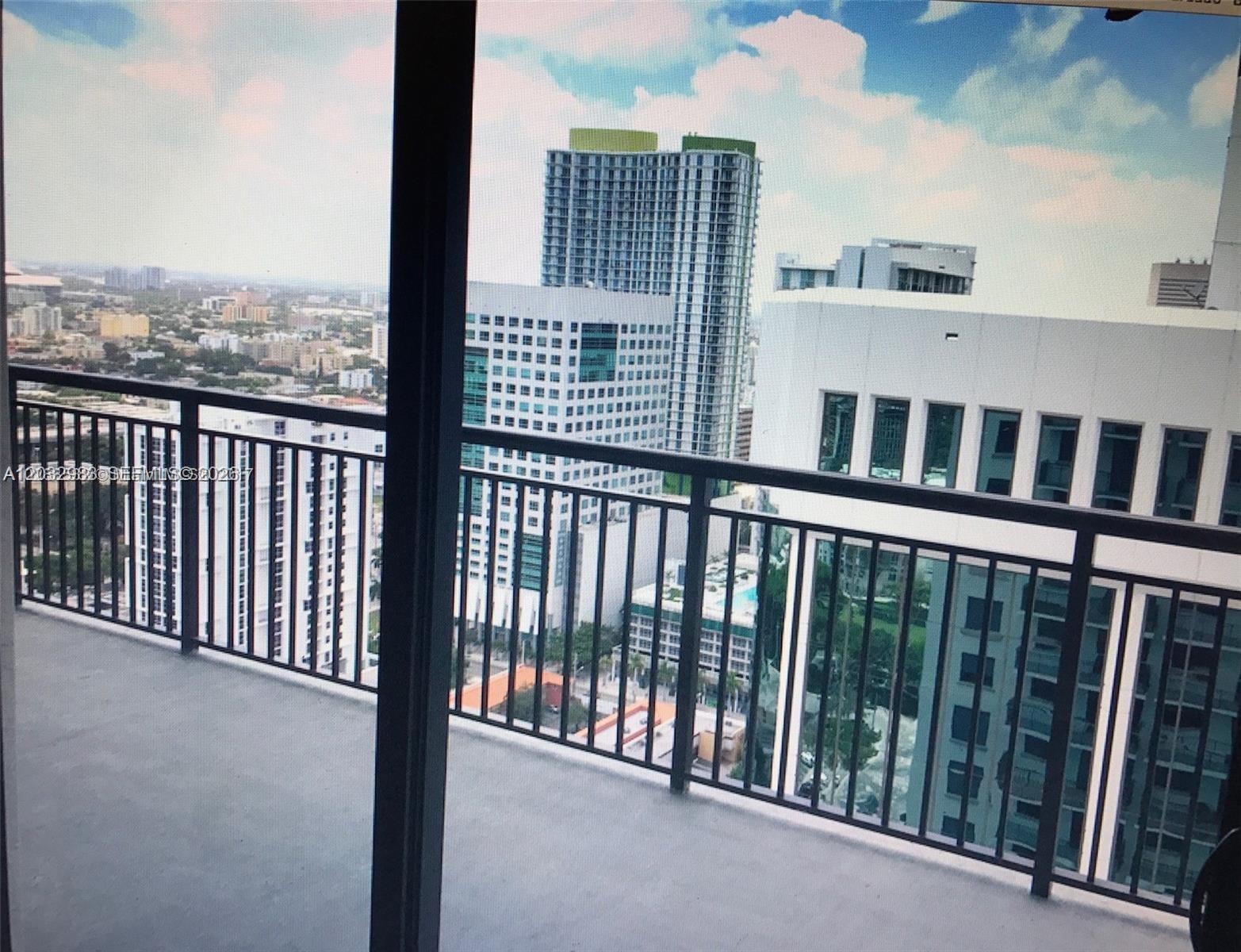 999 SW 1st Ave #3115, Miami FL 33130