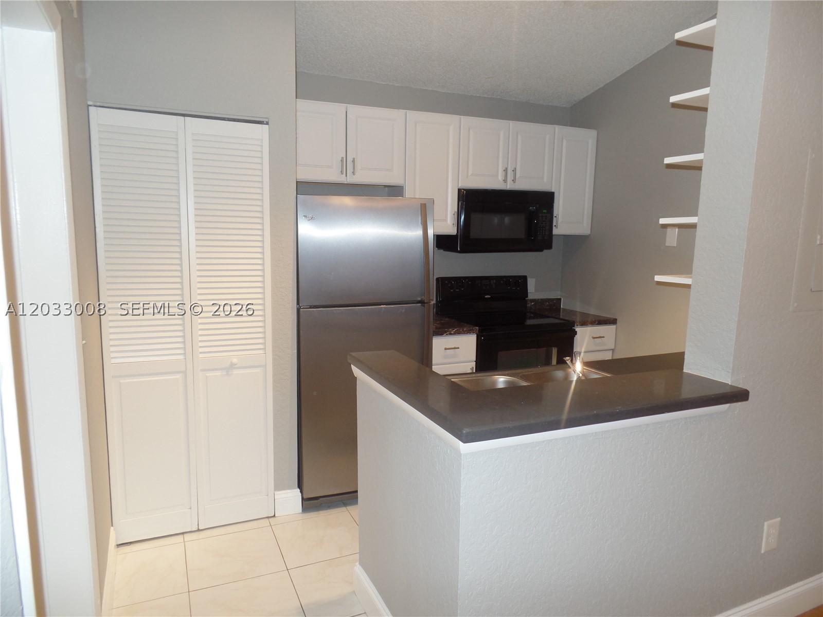 2871 N Oakland Forest Dr #308, Oakland Park FL 33309
