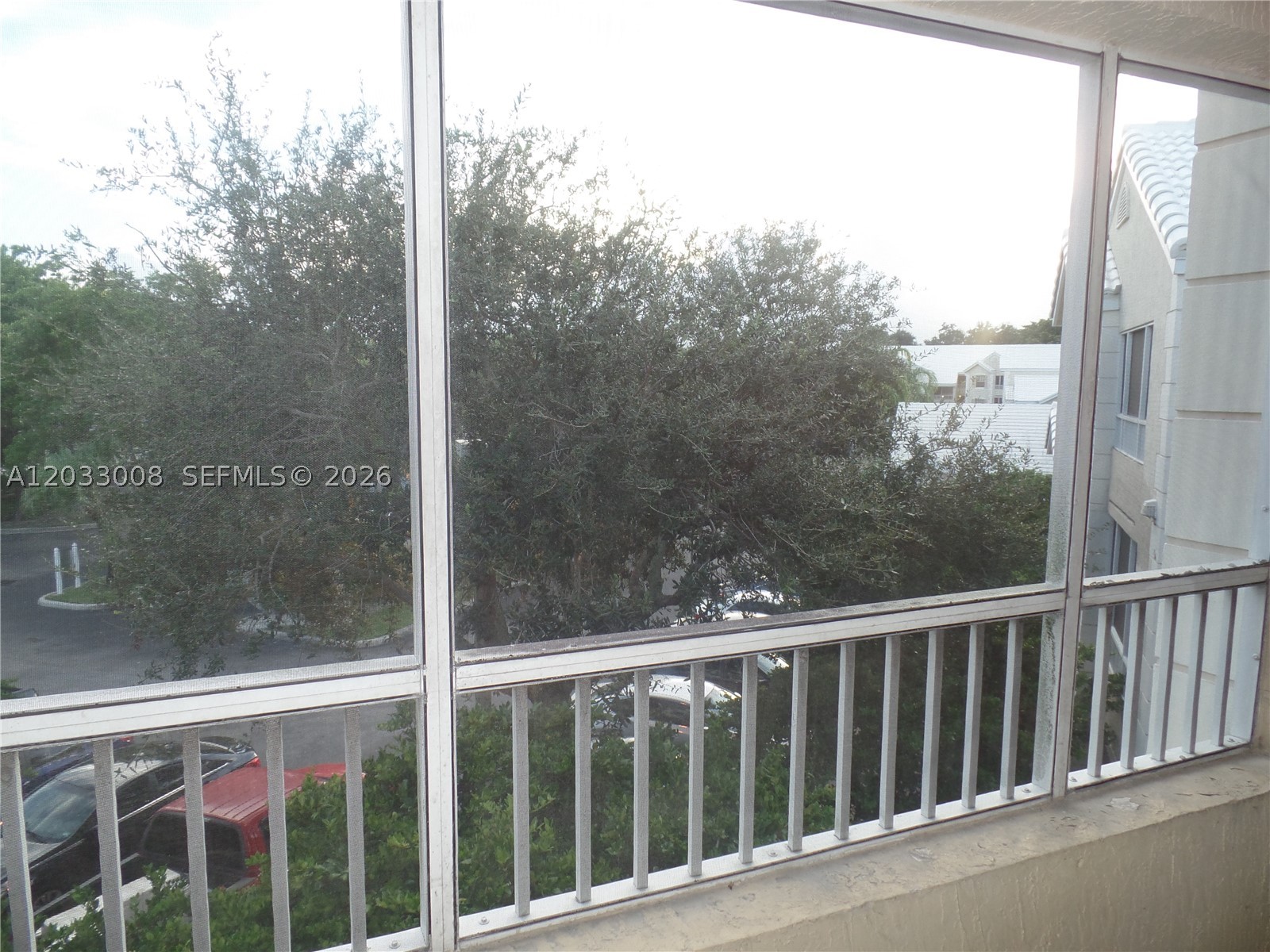 2871 N Oakland Forest Dr #308, Oakland Park FL 33309