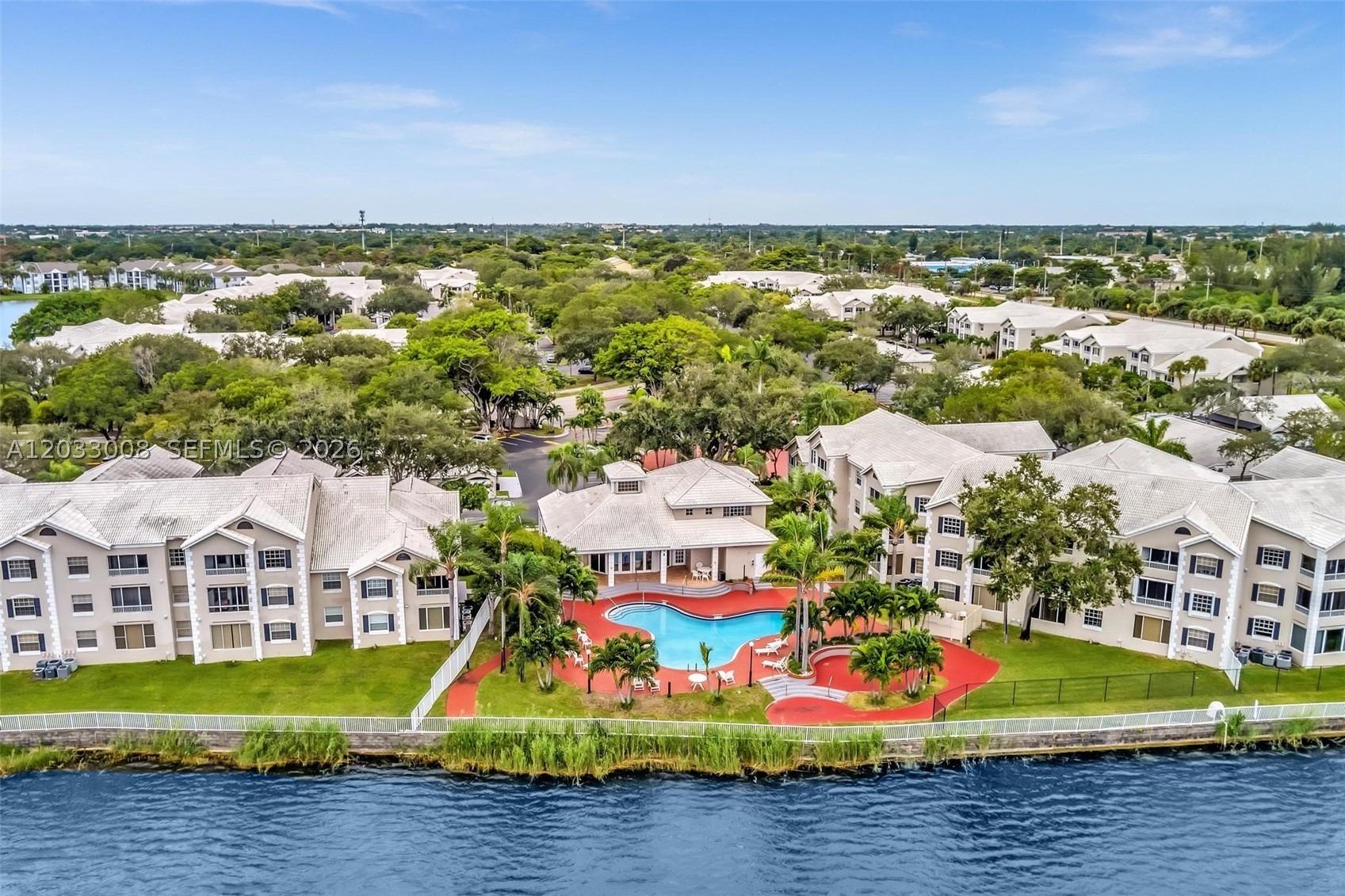 2871 N Oakland Forest Dr #308, Oakland Park FL 33309