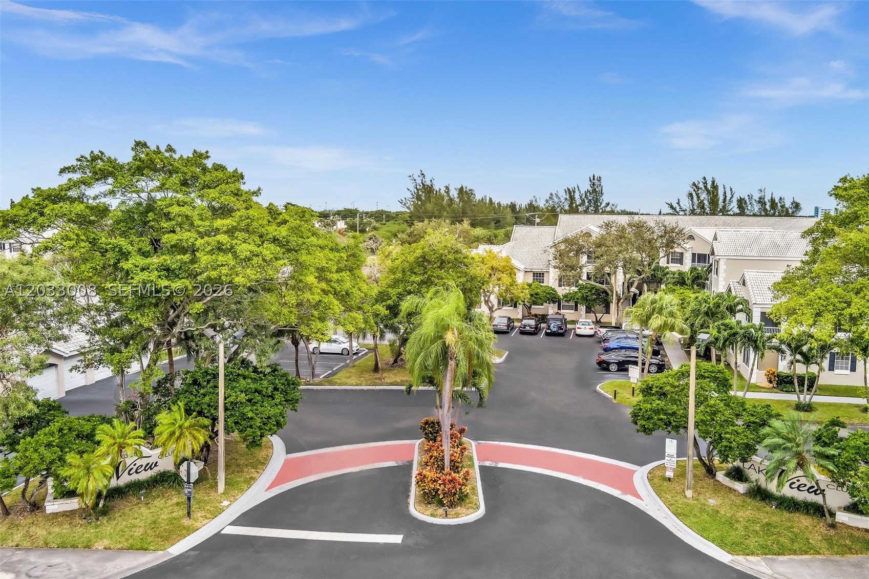 2871 N Oakland Forest Dr #308, Oakland Park FL 33309