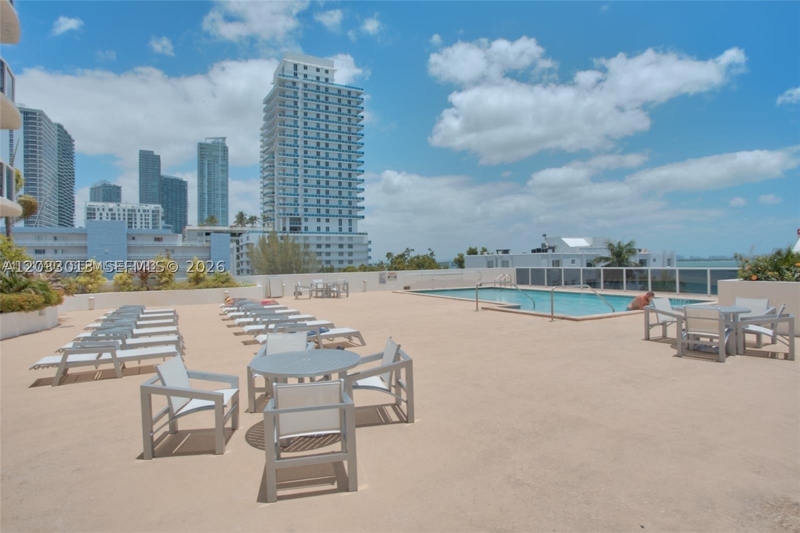 601 NE 23rd St #1004, Miami FL 33137