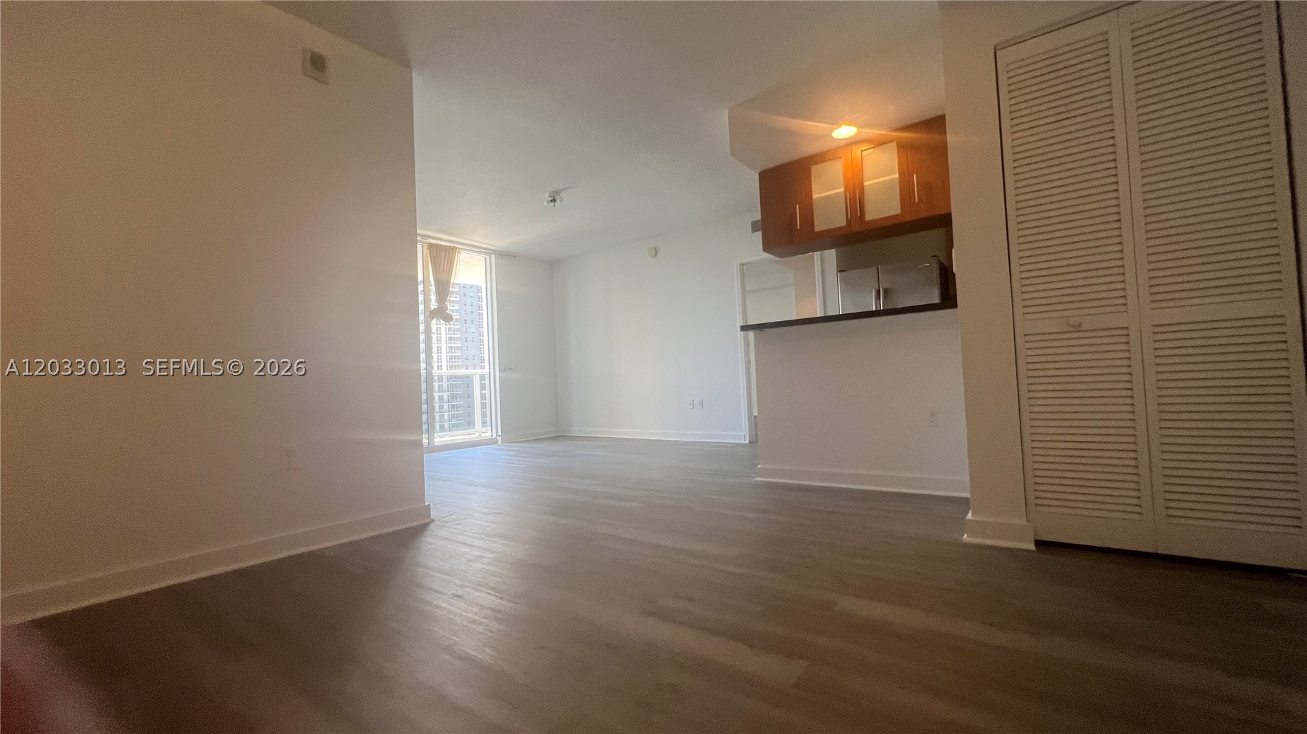 601 NE 23rd St #1004, Miami FL 33137