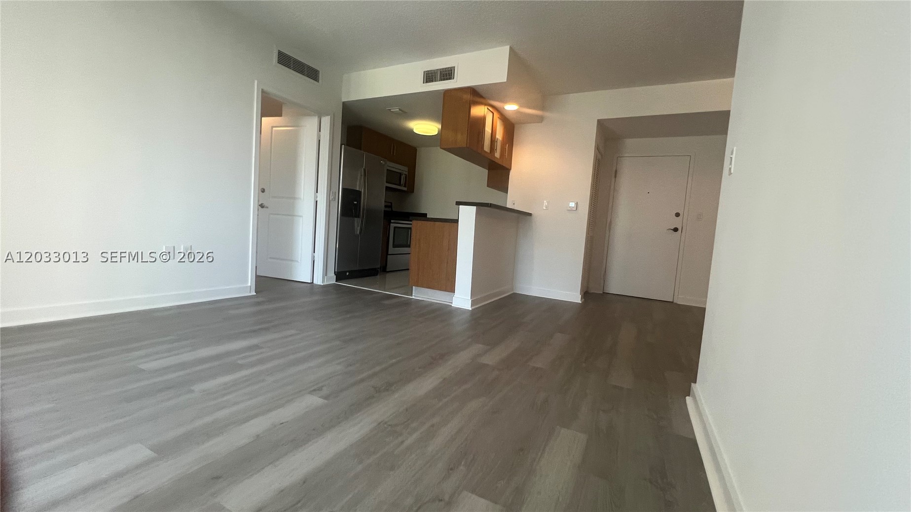 601 NE 23rd St #1004, Miami FL 33137