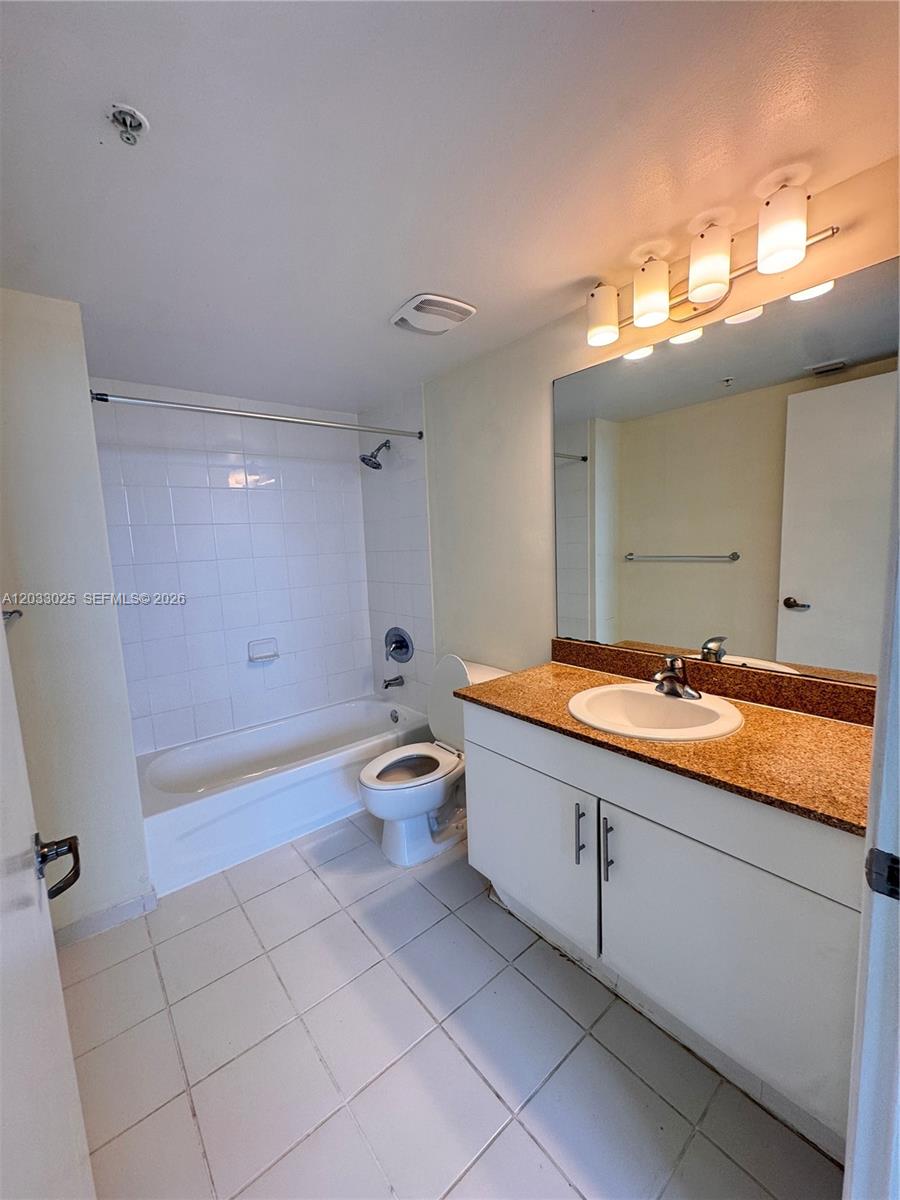 1861 NW S River Dr #803, Miami FL 33125
