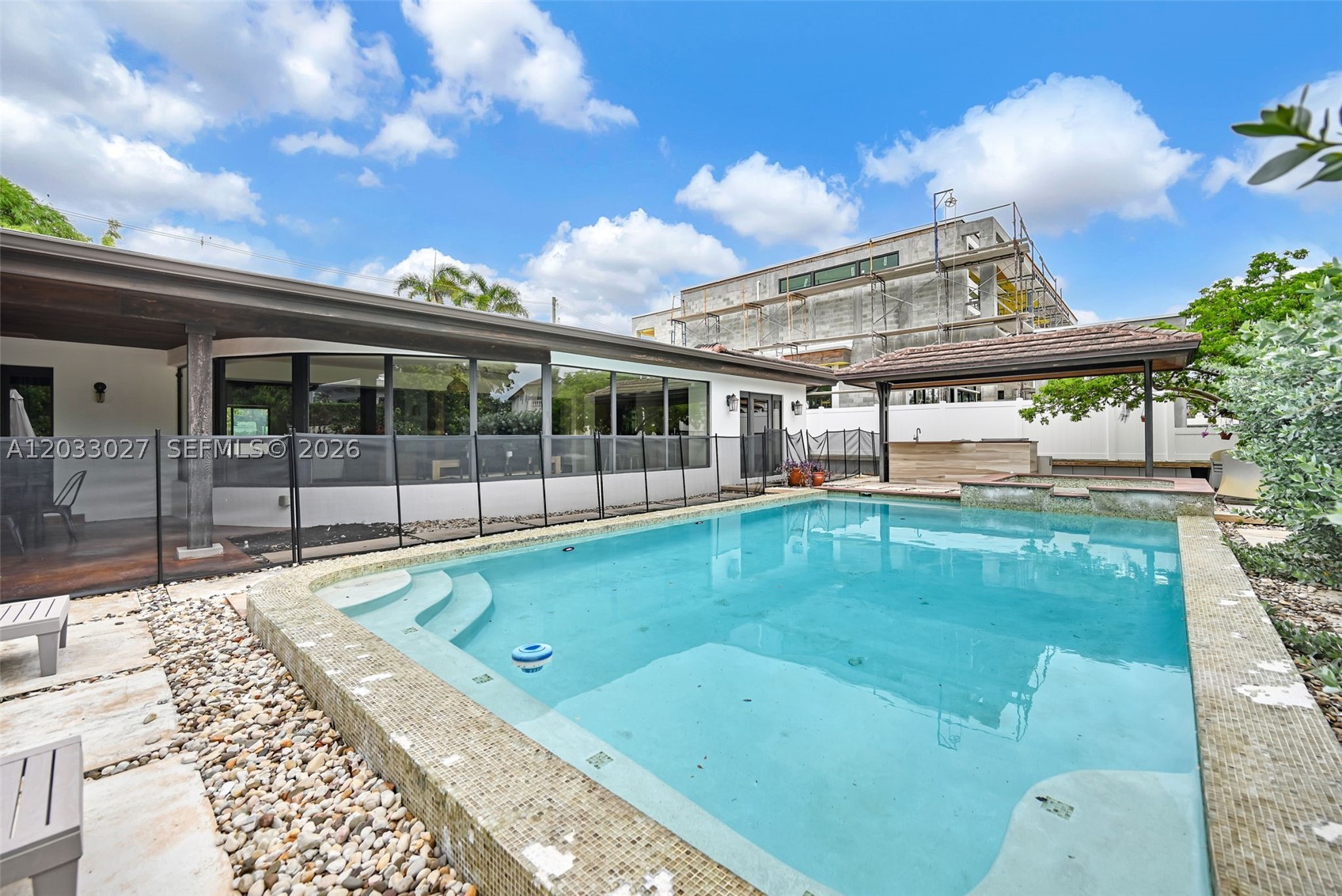 2311 Delmar Pl, Fort Lauderdale FL 33301