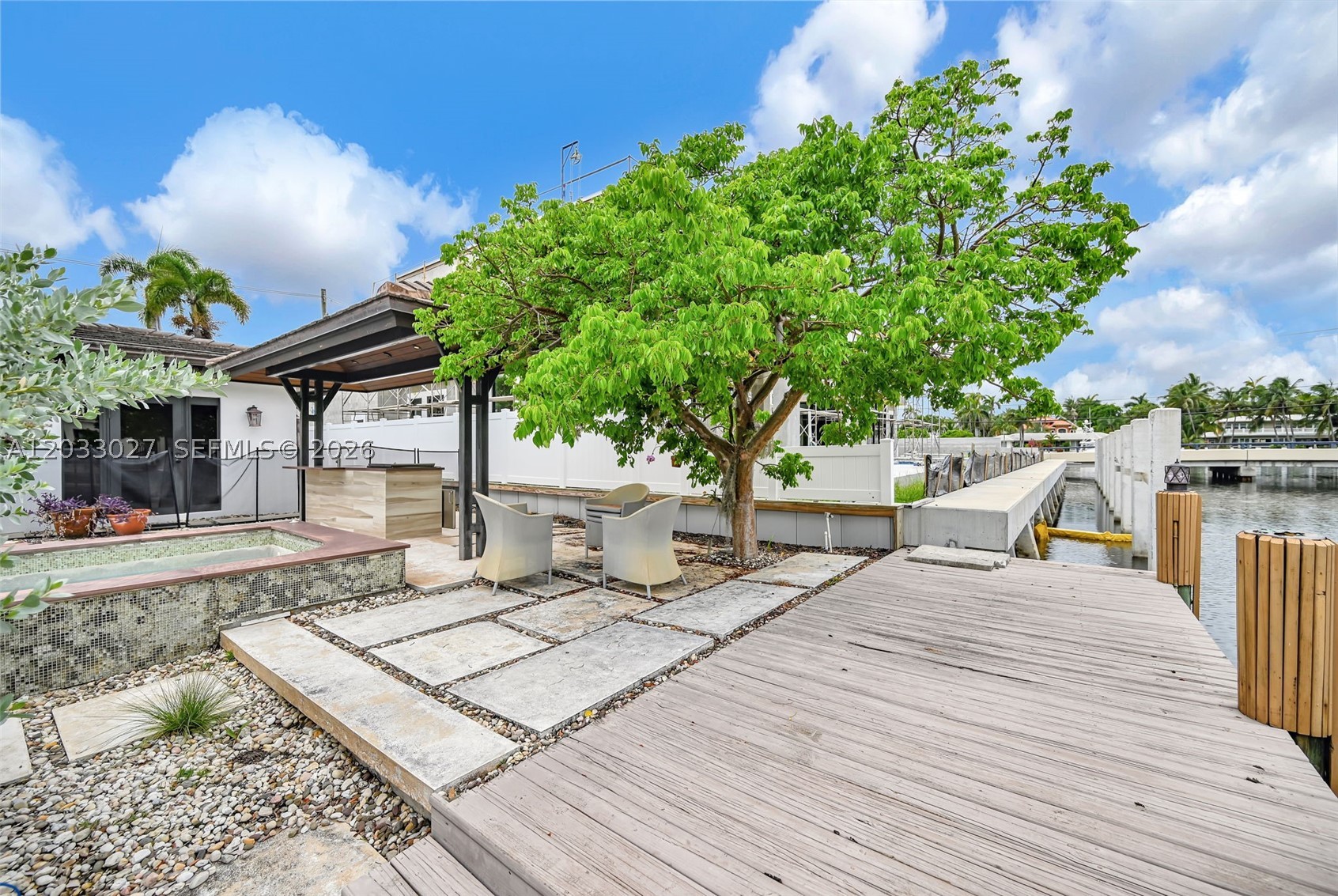 2311 Delmar Pl, Fort Lauderdale FL 33301