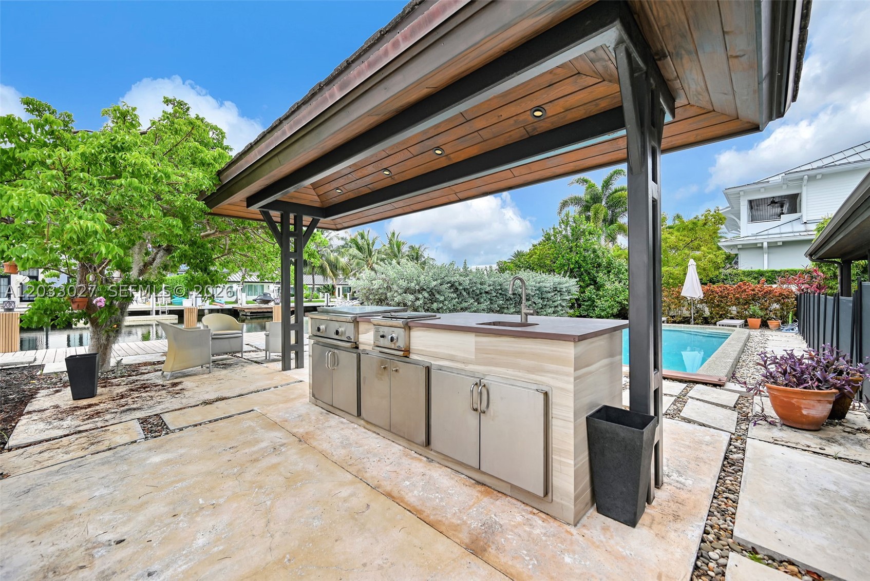2311 Delmar Pl, Fort Lauderdale FL 33301
