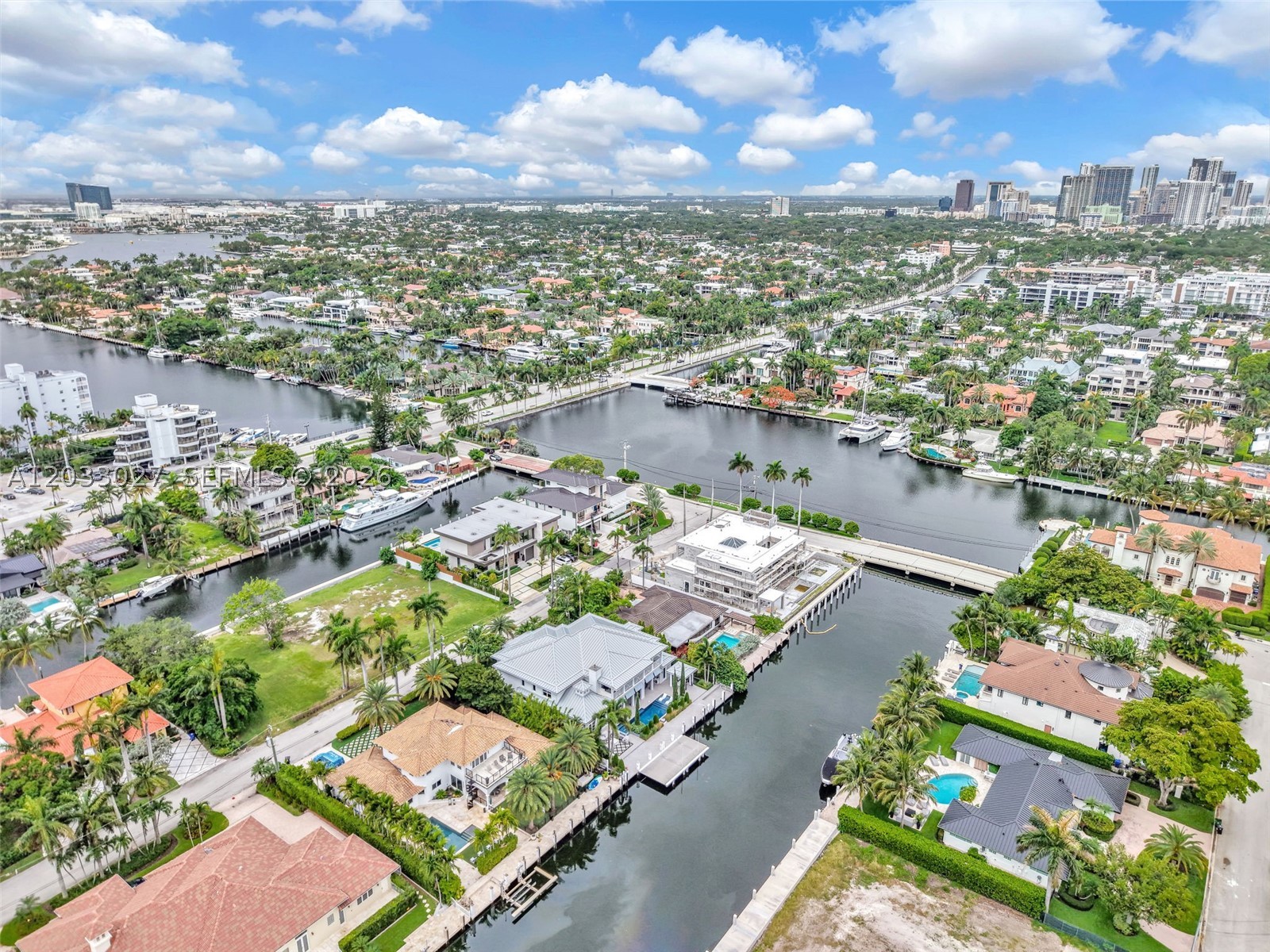 2311 Delmar Pl, Fort Lauderdale FL 33301
